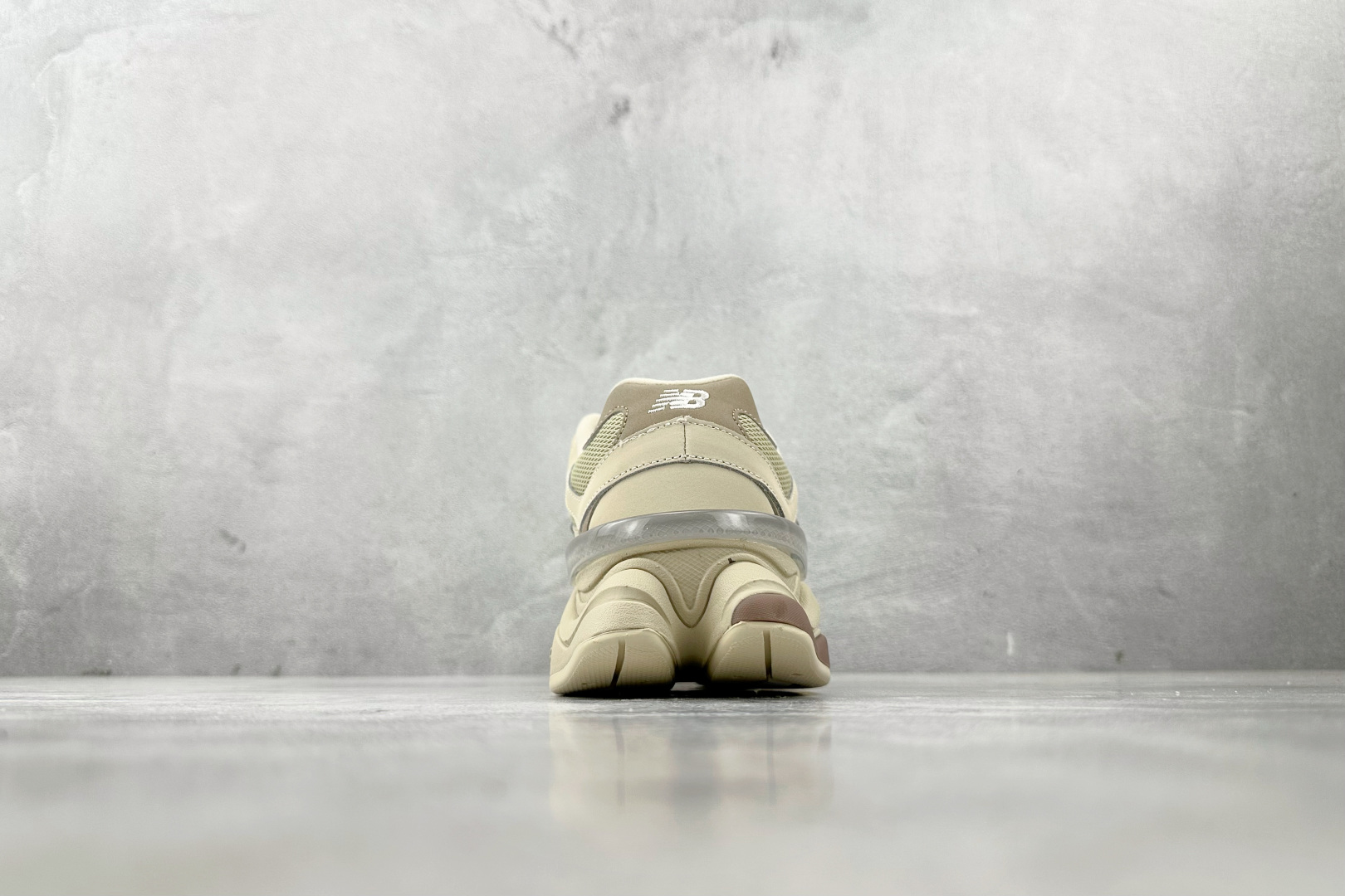 M版 
纯原标杆 品质无敌 New Balance NB 9060 米棕

货号：U9060ZGC
尺码