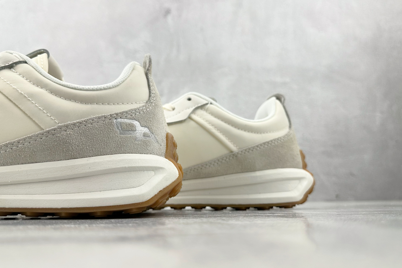 图片[8]-N版  东南亚订单 迪桑特DESCENTE Chron TRAINER 白灰 货号：D5232LSN15-WT 尺码：36 36.5 37 38.5 39 40 40.5 41 42 42.5 43 44 44.5 45-选品中心