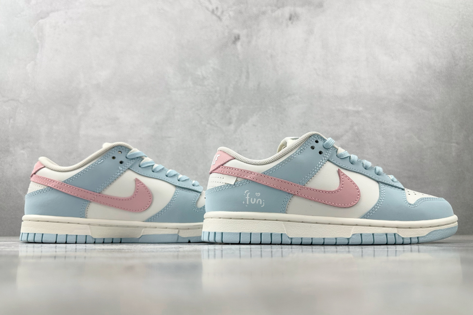 图片[6]-YC  Nike Dunk Low 仙桃苏打 蓝白粉 货号：BP0508 03 尺码：35.5 36 36.5 37.5 38 38.5 39 40-选品中心