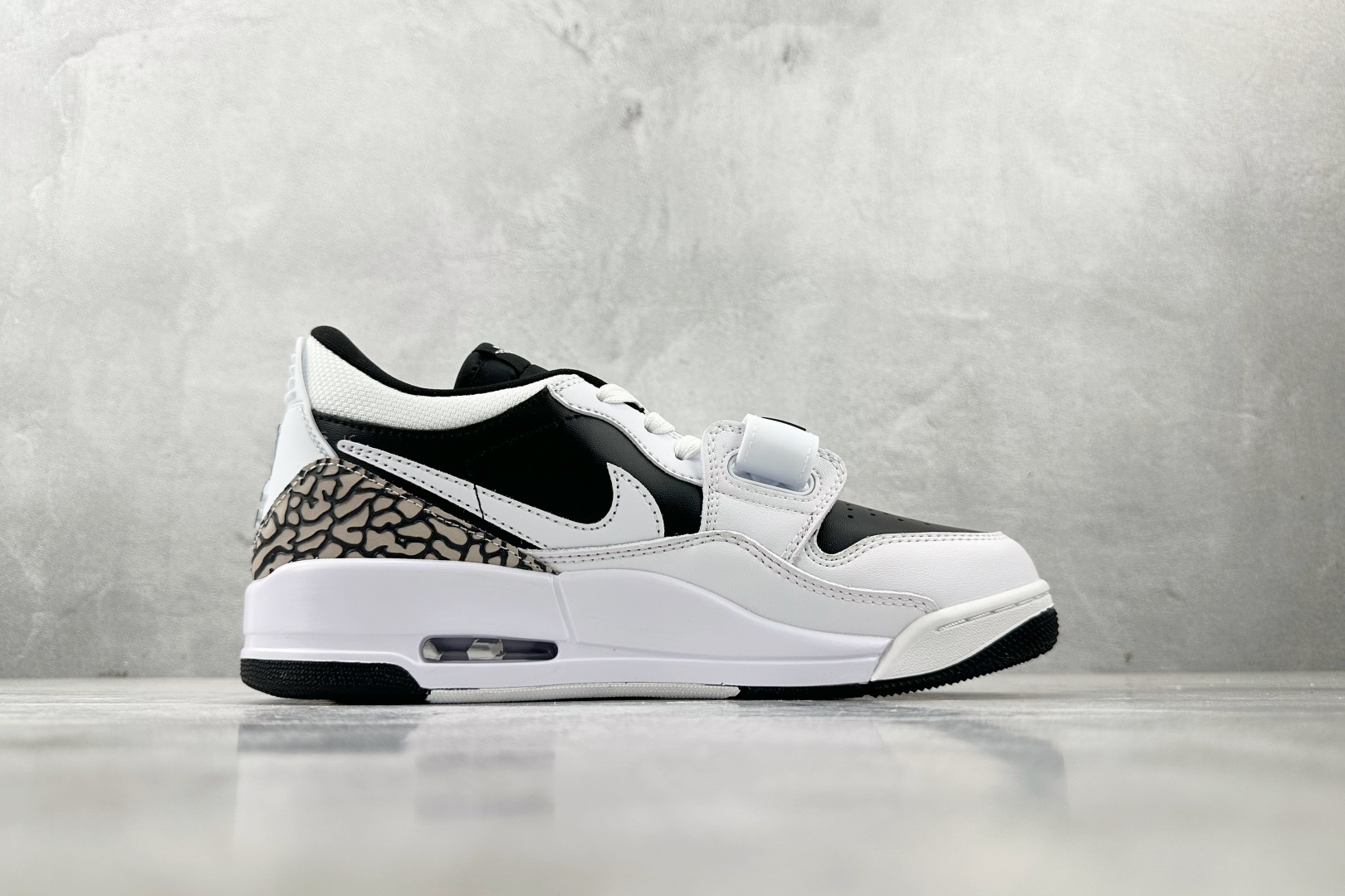 图片[2]-N版  东南亚订单 Jordan Legacy 312 白黑色 货号：CD7069-111 尺码：36 36.5 37 38.5 39 40 40.5 41 42 42.5 43 44 44.5 45 46 46.5 47.5-选品中心