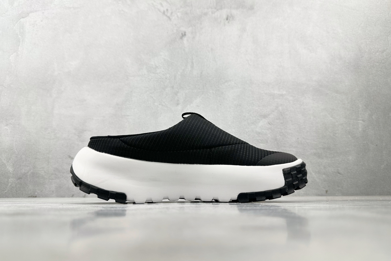 图片[2]-N版  东南亚订单 北面THE NORTH FACE NEVER STOP 黑白 货号：NF0A8A9BKY4-095 尺码：36 36.5 37 38.5 39 40 40.5 41 42 42.5 43 44 44.5 45-选品中心