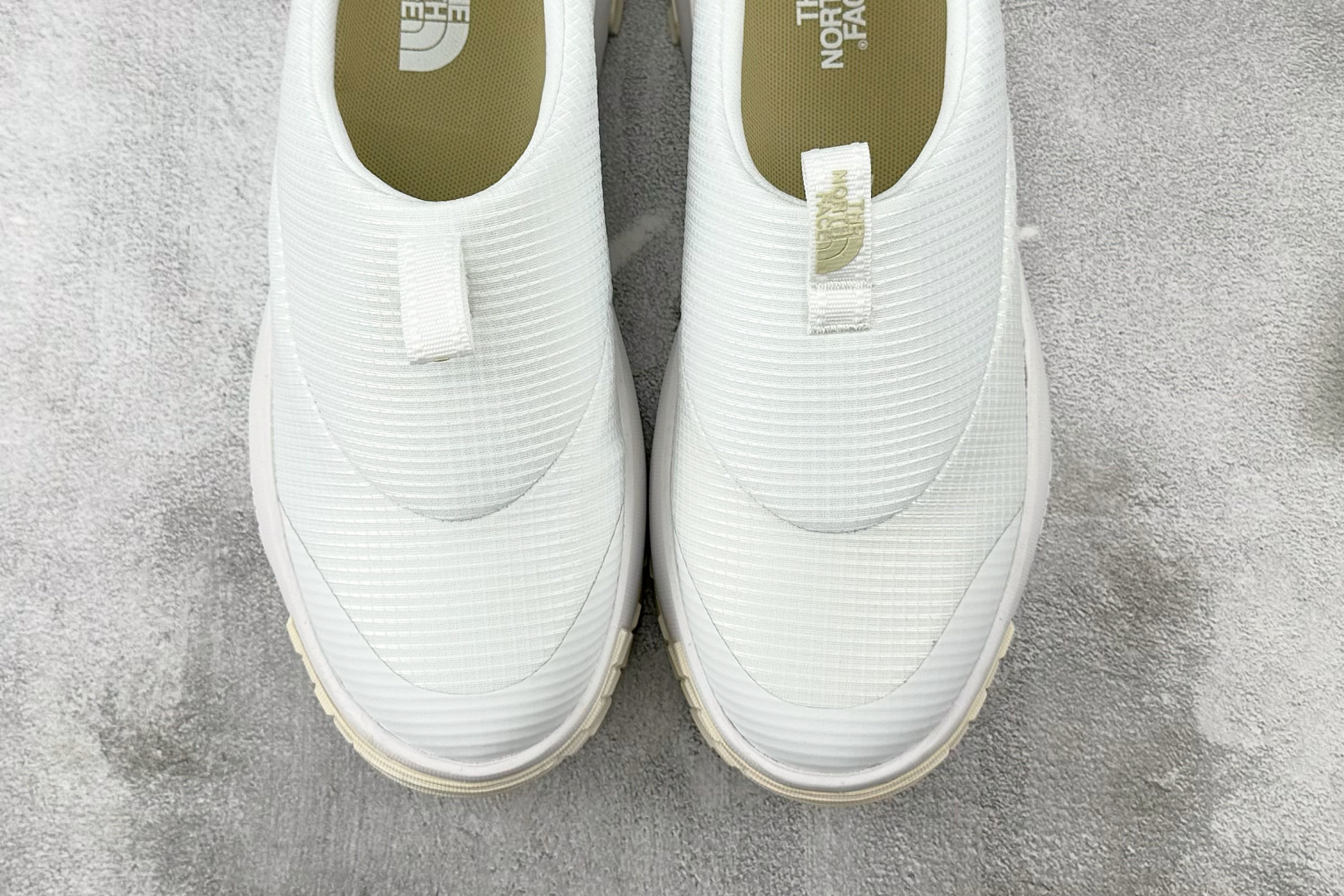 图片[7]-N版  东南亚订单 北面THE NORTH FACE NEVER STOP 白色 货号：NF0A8A9ALG5 尺码：36 36.5 37 38.5 39 40 40.5 41 42 42.5 43 44 44.5 45-选品中心