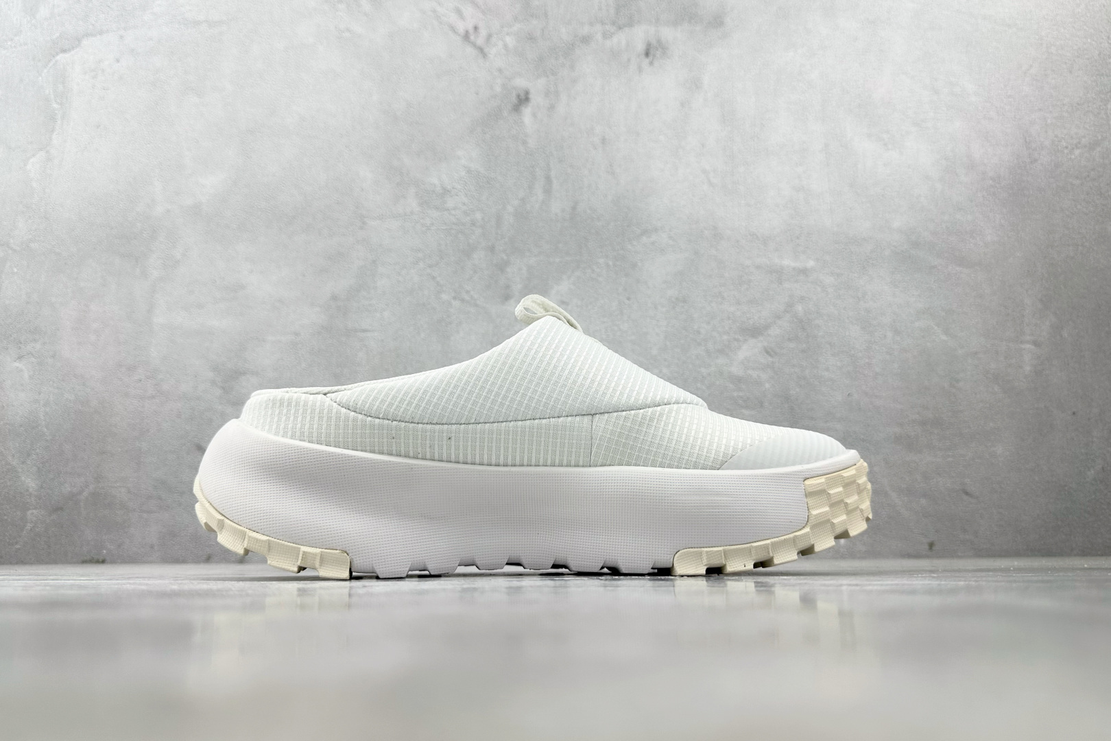 图片[2]-N版  东南亚订单 北面THE NORTH FACE NEVER STOP 白色 货号：NF0A8A9ALG5 尺码：36 36.5 37 38.5 39 40 40.5 41 42 42.5 43 44 44.5 45-选品中心