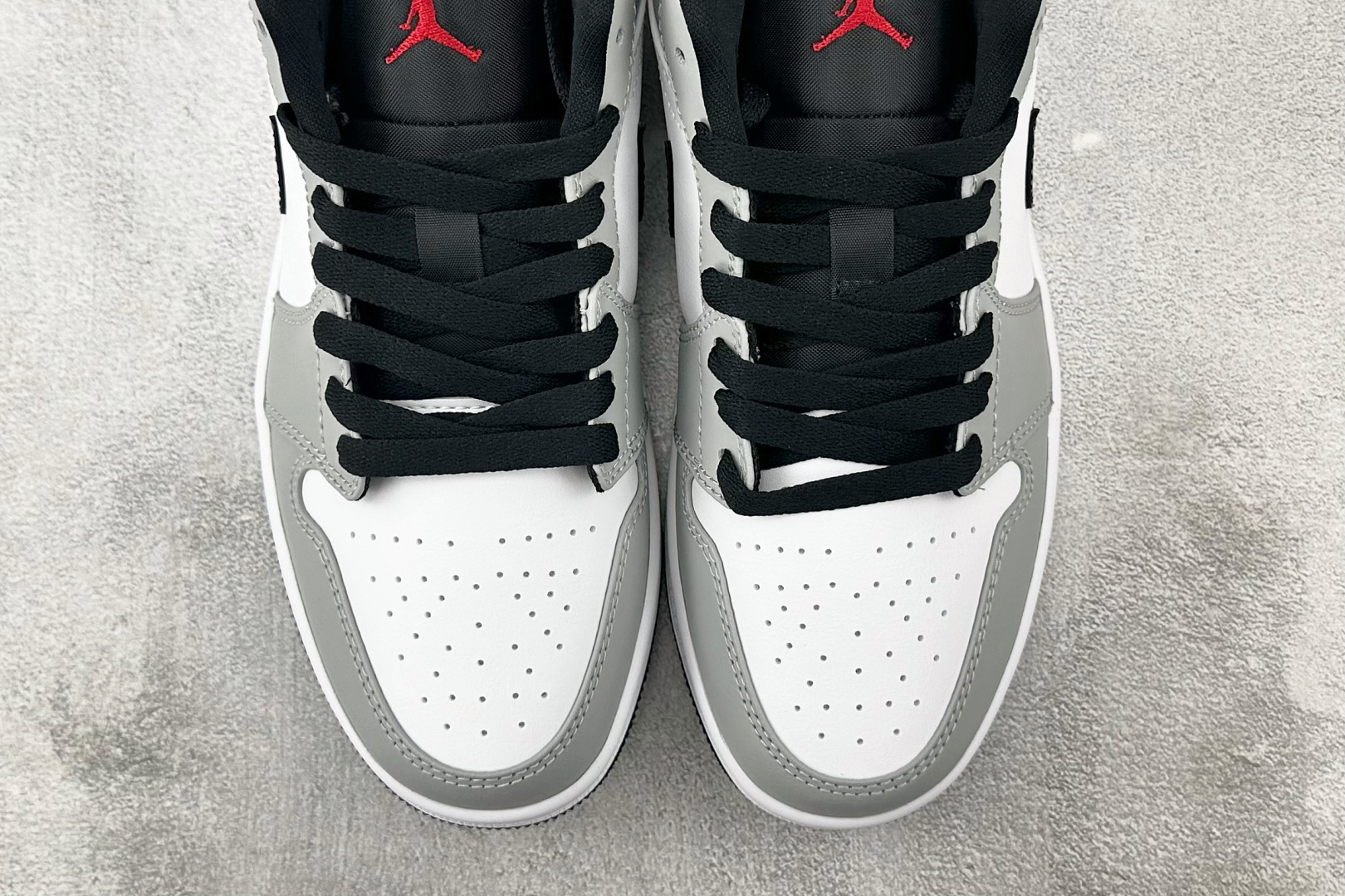 图片[7]-OT  打破市场垄断 顶级过验品质 一流品控免检产品 配色持续更新 原鞋开发 还原公司级 定位市场第一梯队 Jordan Air Jordan 1 low 烟灰 货号：553558-030 尺码：35.5 36 36.5 37.5 38 38.5 39 40 40.5 41 42 42.5 43 44 44.5 45 46-选品中心