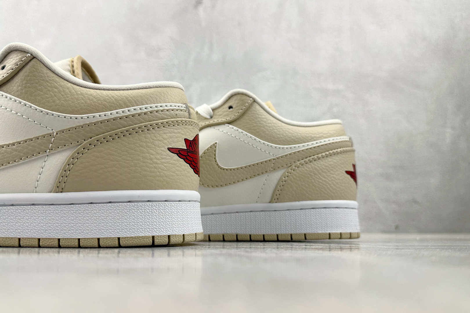 图片[8]-OT  打破市场垄断 顶级过验品质 一流品控免检产品 配色持续更新 原鞋开发 还原公司级 定位市场第一梯队 Jordan Air Jordan 1 low 帆白黄 货号：FB7168-121 尺码：35.5 36 36.5 37.5 38 38.5 39 40 40.5 41 42 42.5 43 44 44.5 45 46-选品中心