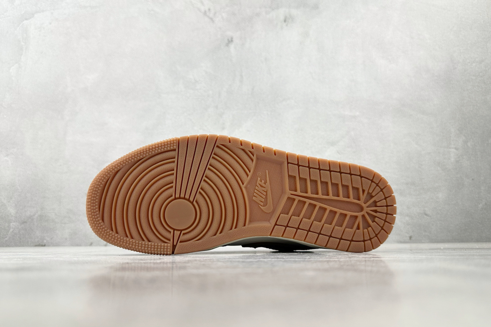 图片[4]-OT  打破市场垄断 顶级过验品质 一流品控免检产品 配色持续更新 原鞋开发 还原公司级 定位市场第一梯队 Jordan Air Jordan 1 low 蓝白 货号：FZ5045-091 尺码：35.5 36 36.5 37.5 38 38.5 39 40 40.5 41 42 42.5 43 44 44.5 45 46-选品中心