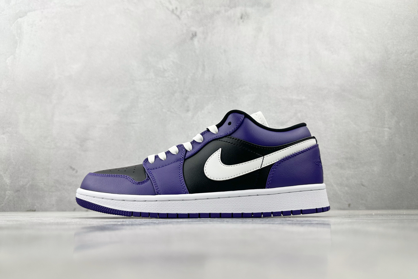 OT  打破市场垄断 顶级过验品质 一流品控免检产品 配色持续更新 原鞋开发 还原公司级 定位市场第一梯队 Jordan Air Jordan 1 low 黑紫拼接 货号：553558-501 尺码：35.5 36 36.5 37.5 38 38.5 39 40 40.5 41 42 42.5 43 44 44.5 45 46-选品中心