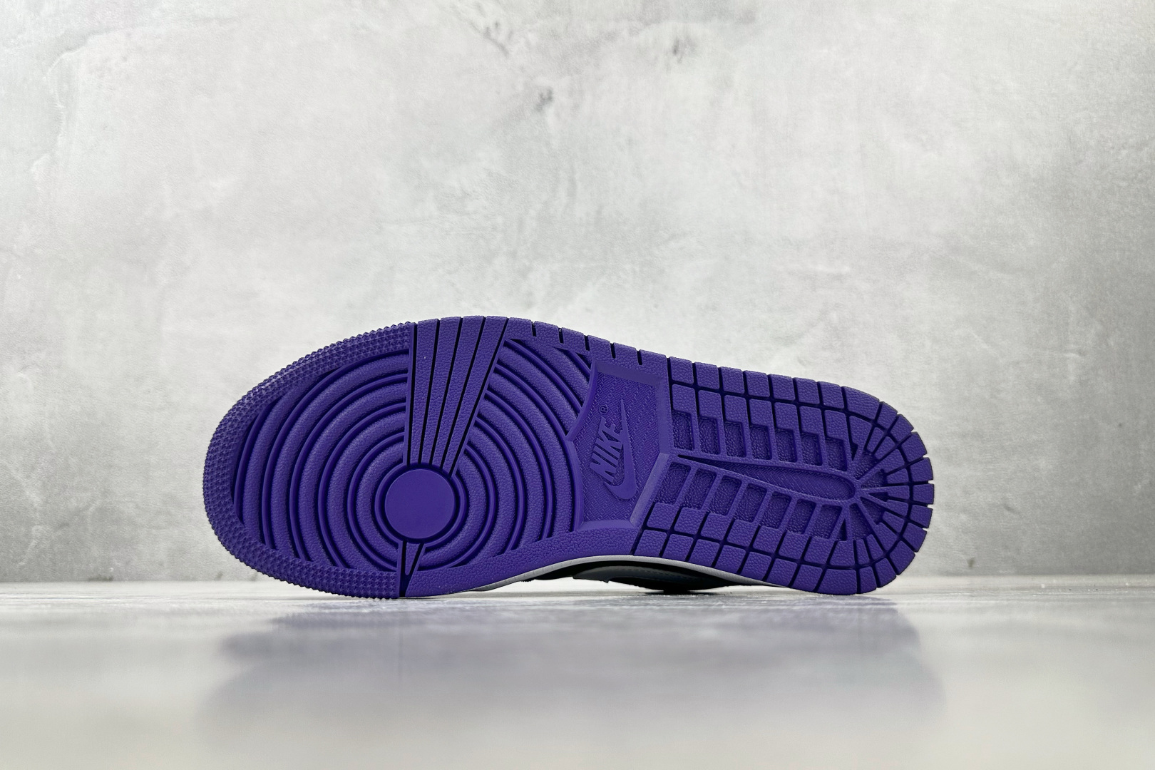 图片[4]-OT  打破市场垄断 顶级过验品质 一流品控免检产品 配色持续更新 原鞋开发 还原公司级 定位市场第一梯队 Jordan Air Jordan 1 low 黑紫拼接 货号：553558-501 尺码：35.5 36 36.5 37.5 38 38.5 39 40 40.5 41 42 42.5 43 44 44.5 45 46-选品中心