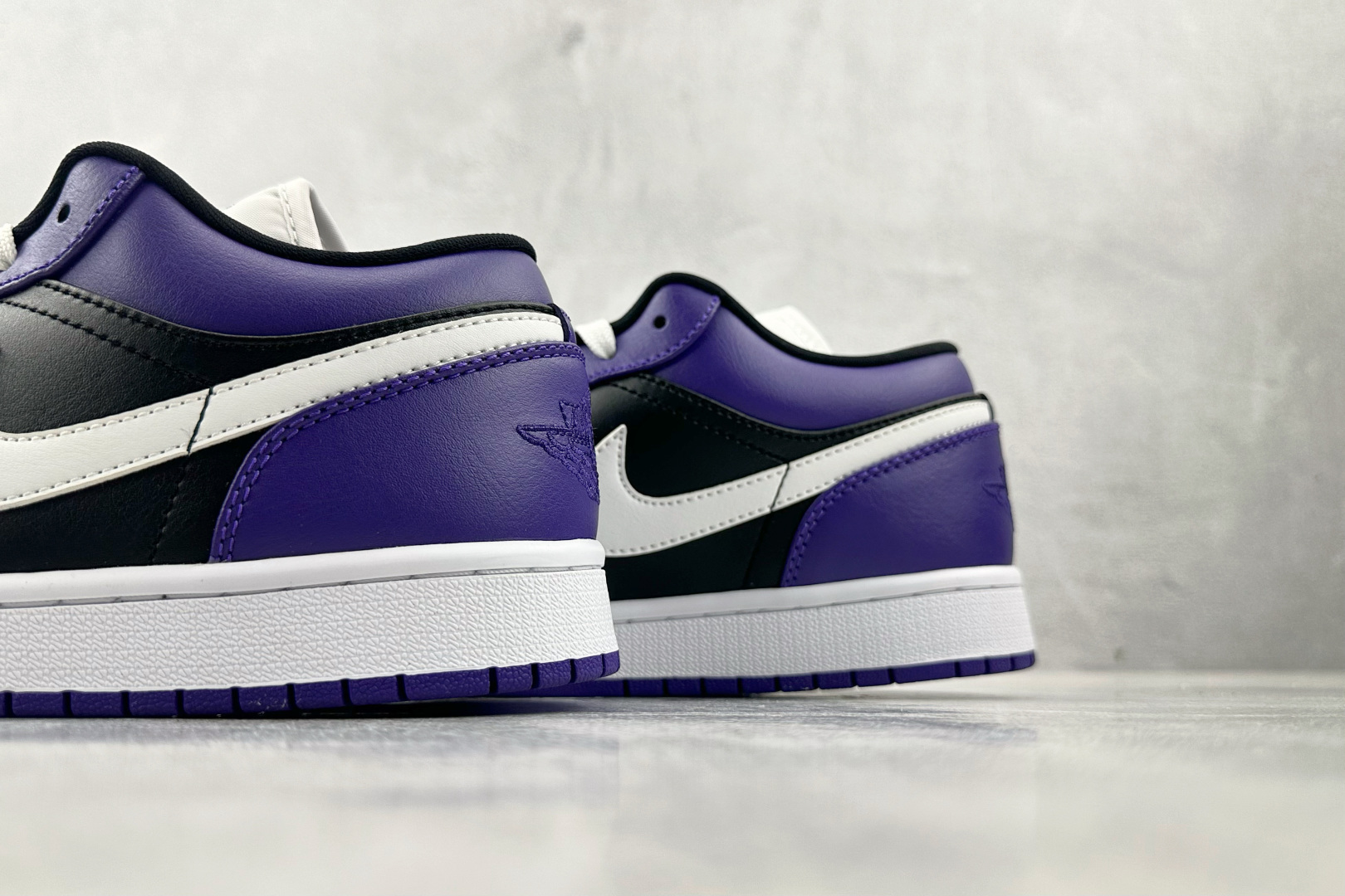 图片[8]-OT  打破市场垄断 顶级过验品质 一流品控免检产品 配色持续更新 原鞋开发 还原公司级 定位市场第一梯队 Jordan Air Jordan 1 low 黑紫拼接 货号：553558-501 尺码：35.5 36 36.5 37.5 38 38.5 39 40 40.5 41 42 42.5 43 44 44.5 45 46-选品中心