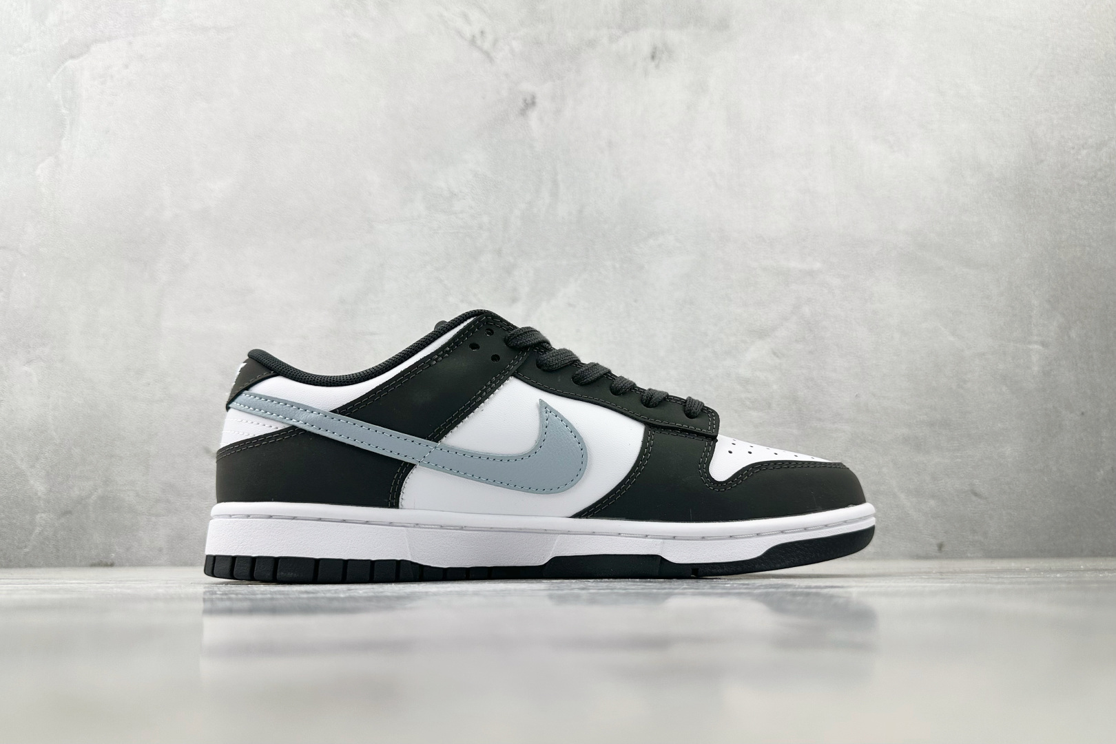 图片[2]-YC  Nike Dunk Low Midnight Navy Light Blue黑白色 货号：IB3079-100 尺码：40 40.5 41 42 42.5 43 44 44.5 45 46-选品中心