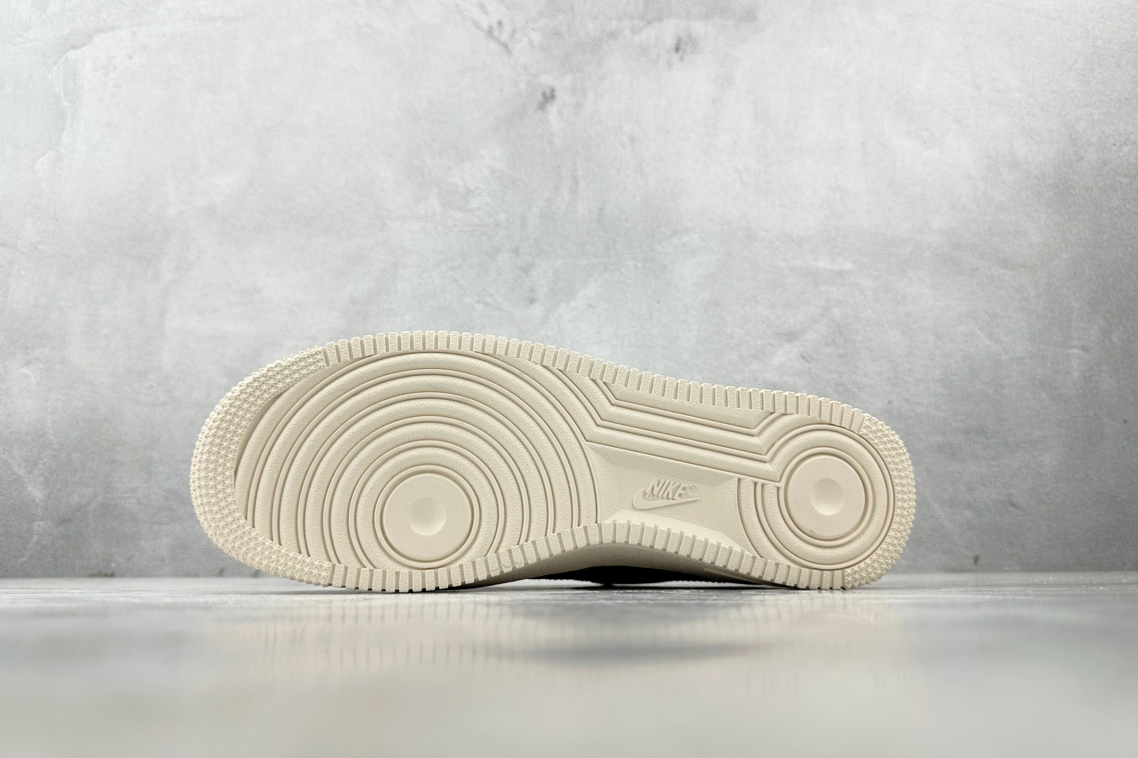 图片[4]-X 版  Nike Air Force 1 Low 浅米色 货号：IB8865-221 尺码：36 36.5 37 38.5 39 40 40.5 41 42 42.5 43 44 44.5 45-选品中心