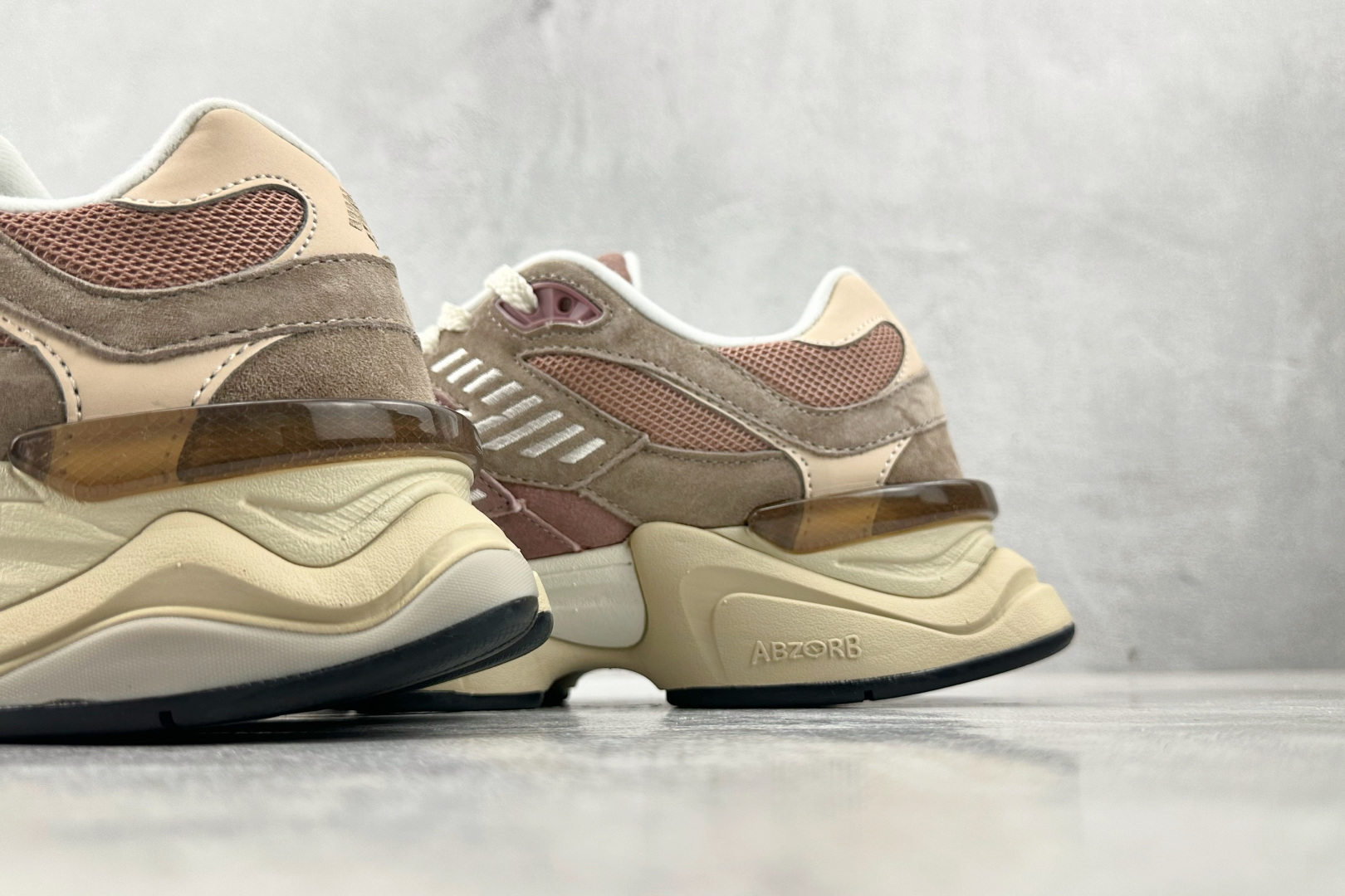 图片[8]-M版  纯原标杆 品质无敌 New Balance NB 9060 灰粉色 货号：U9060EEH 尺码：36 36.5 37.5 38 38.5 39 40 40.5 41 42 42.5 43 44 44.5 45-选品中心