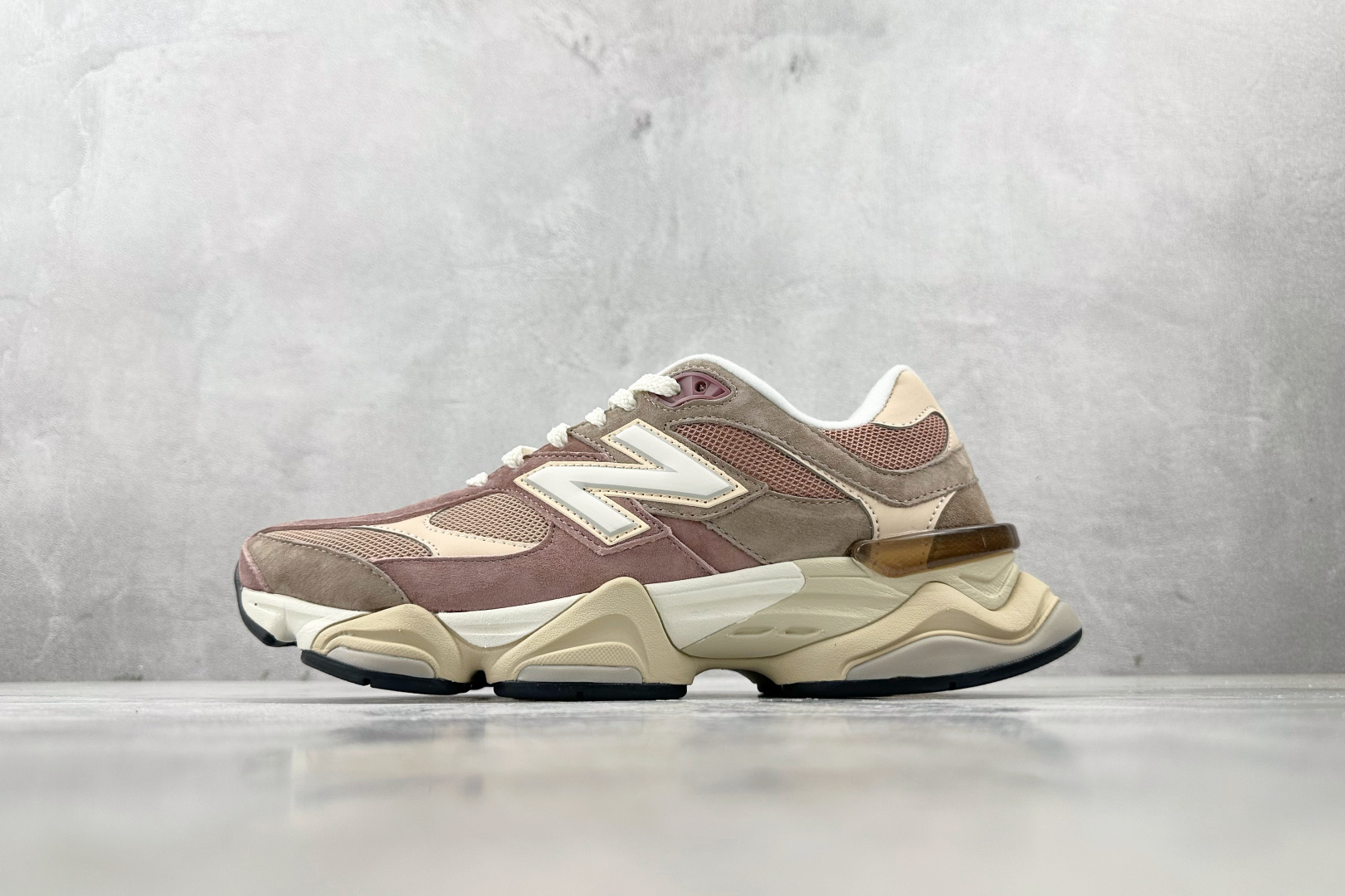 M版  纯原标杆 品质无敌 New Balance NB 9060 灰粉色 货号：U9060EEH 尺码：36 36.5 37.5 38 38.5 39 40 40.5 41 42 42.5 43 44 44.5 45-选品中心