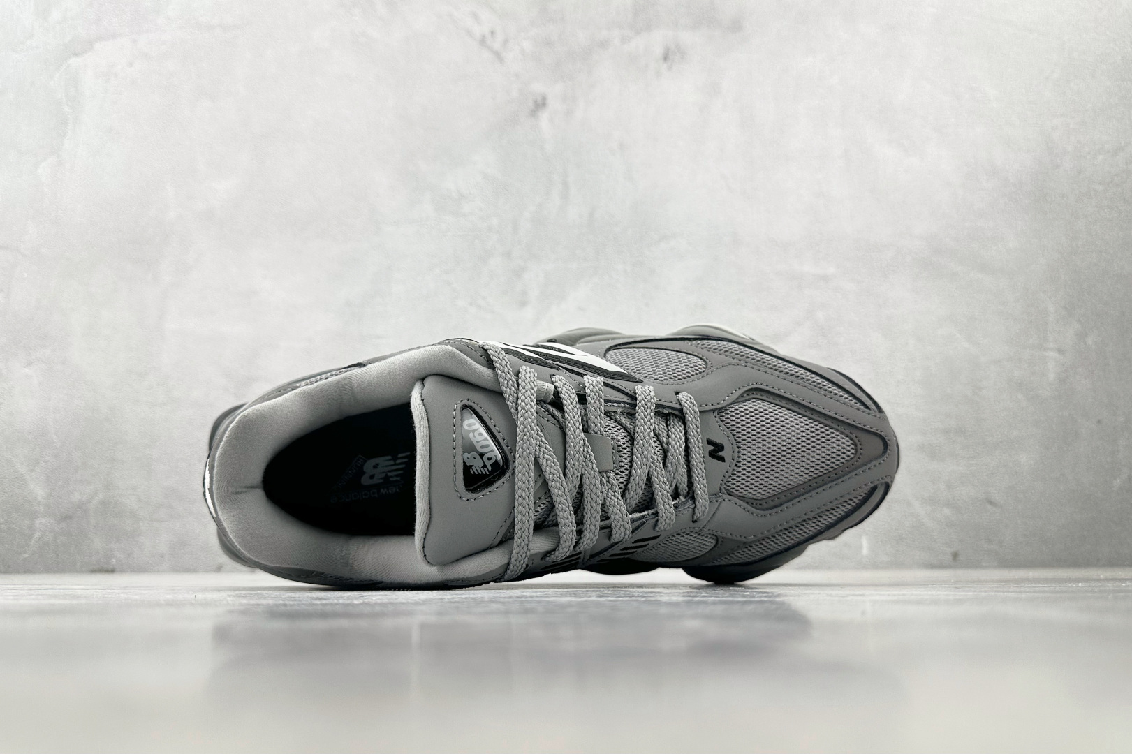 图片[3]-M版  纯原标杆 品质无敌 New Balance NB 9060 灰色 货号：U9060ZGB 尺码：36 36.5 37.5 38 38.5 39 40 40.5 41 42 42.5 43 44 44.5 45-选品中心