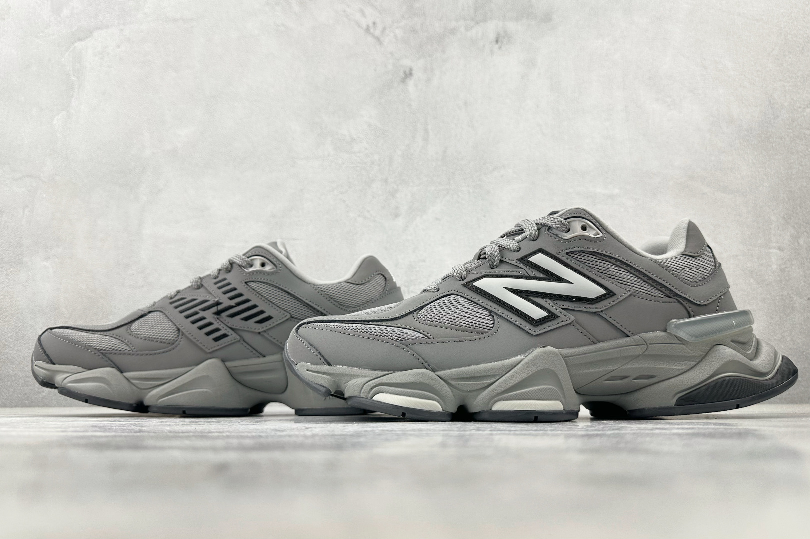 图片[5]-M版  纯原标杆 品质无敌 New Balance NB 9060 灰色 货号：U9060ZGB 尺码：36 36.5 37.5 38 38.5 39 40 40.5 41 42 42.5 43 44 44.5 45-选品中心