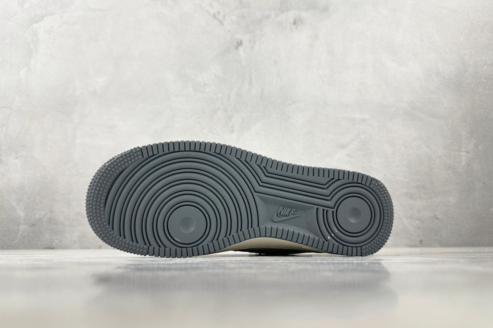 图片[4]-XC  Nike Air Force 1\’07 DIOR 联名 灰白 货号：XS1958 589 尺码：36 36.5 37.5 38 38.5 39 40 40.5 41 42 42.5 43 44 44.5 45-选品中心