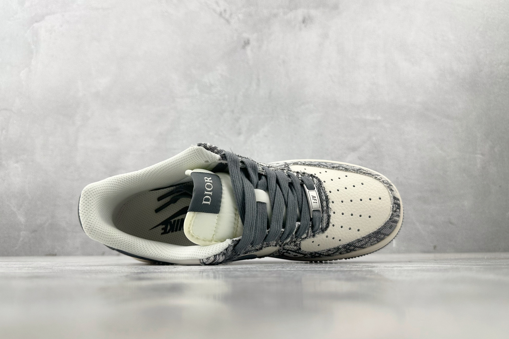 图片[3]-XC  Nike Air Force 1\’07 DIOR 联名 灰白 货号：XS1958 589 尺码：36 36.5 37.5 38 38.5 39 40 40.5 41 42 42.5 43 44 44.5 45-选品中心