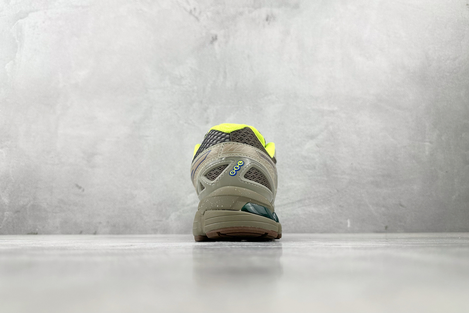 图片[9]-C 版  大厂出品 Bodega x Asics Gel-Kayano20 \”Friends & Family\”灰棕色 货号：1203A621-200 尺码：40 40.5 41 42 42.5 43 44 44.5 45-选品中心