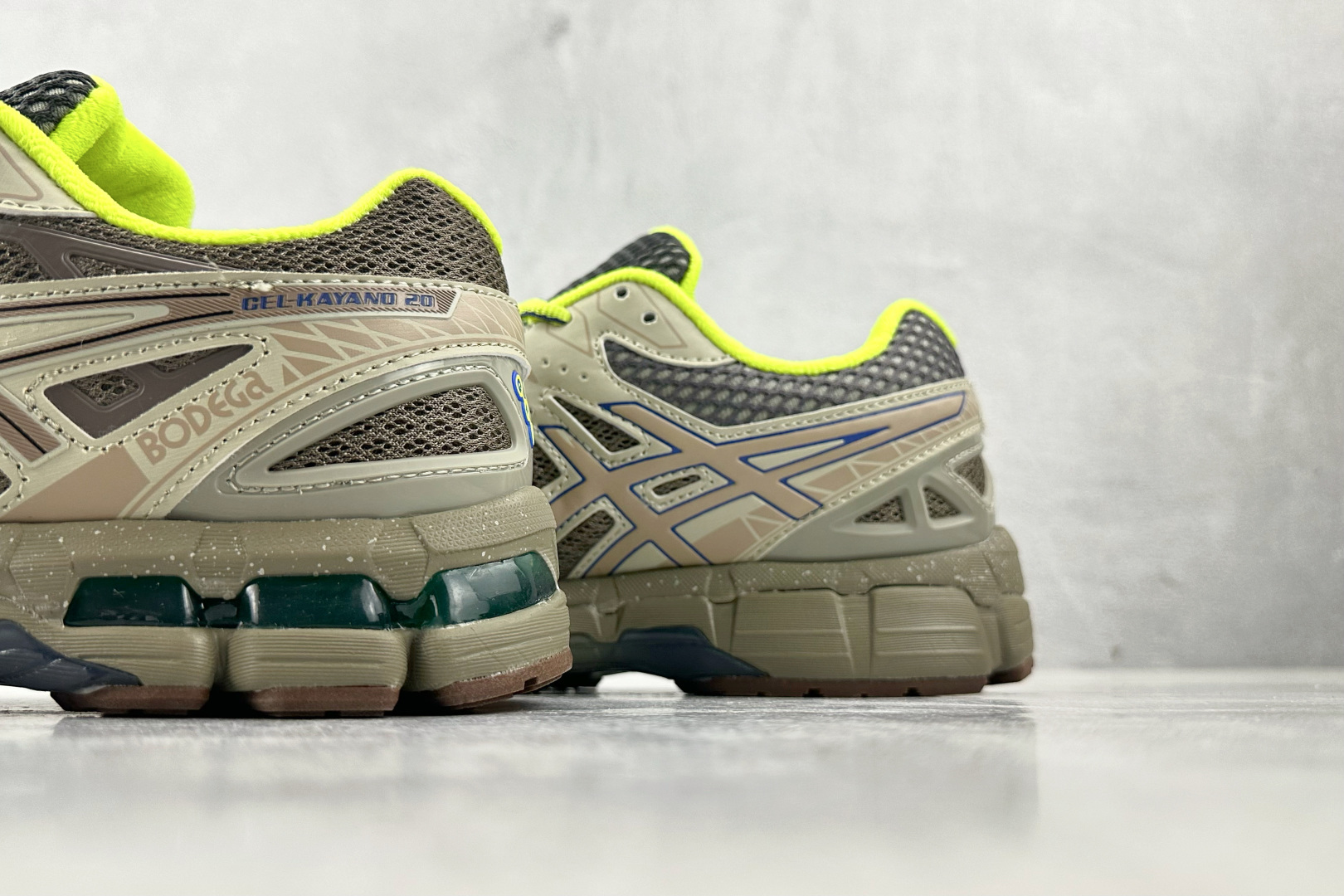 图片[8]-C 版  大厂出品 Bodega x Asics Gel-Kayano20 \”Friends & Family\”灰棕色 货号：1203A621-200 尺码：40 40.5 41 42 42.5 43 44 44.5 45-选品中心