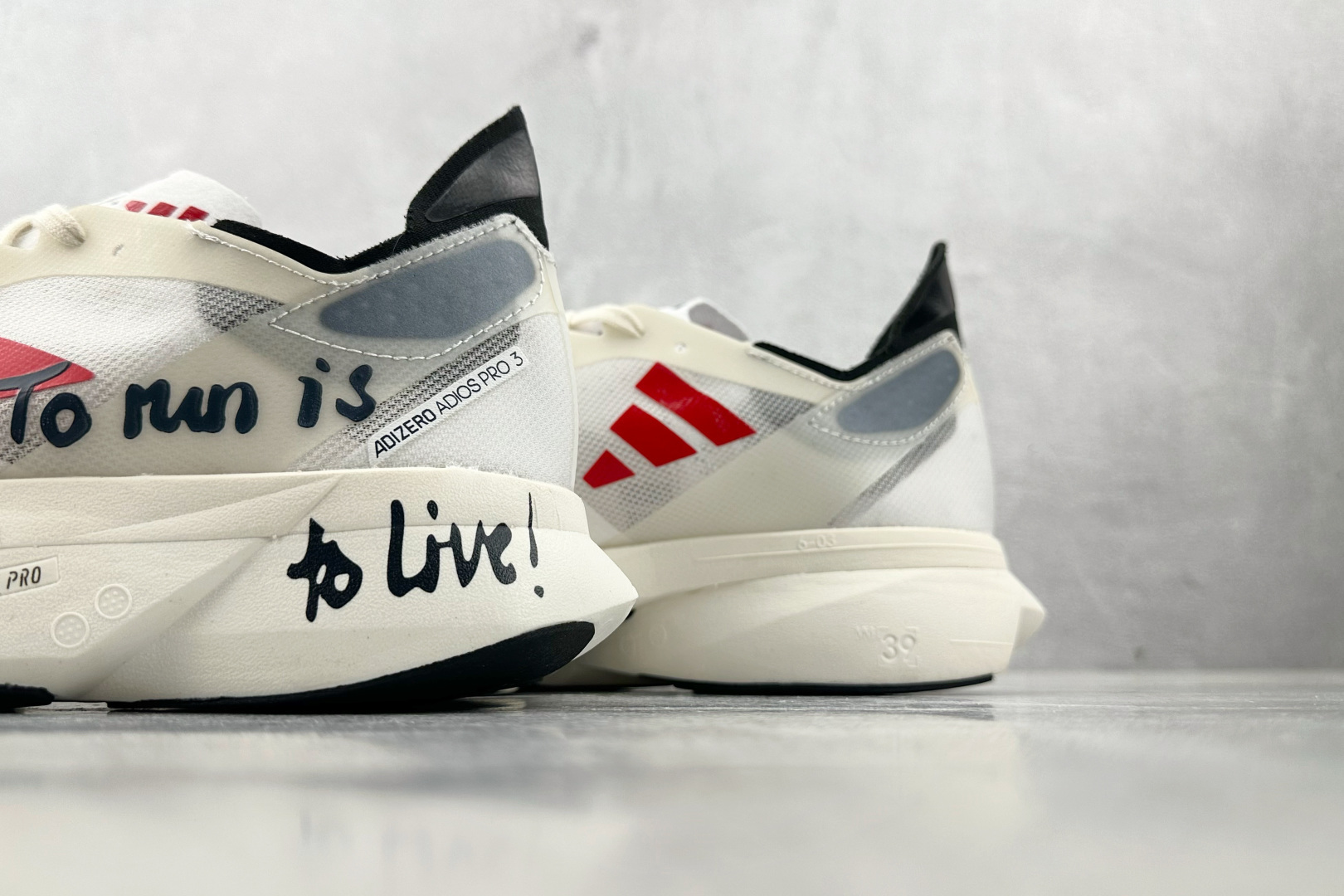 图片[8]-HD  平台订单 adidas Adizero Adios Pro 3 米白红 货号：GW7261 尺码：36 36.5 37.5 38 38.5 39 40 40.5 41 42 42.5 43 44 44.5 45 46-选品中心