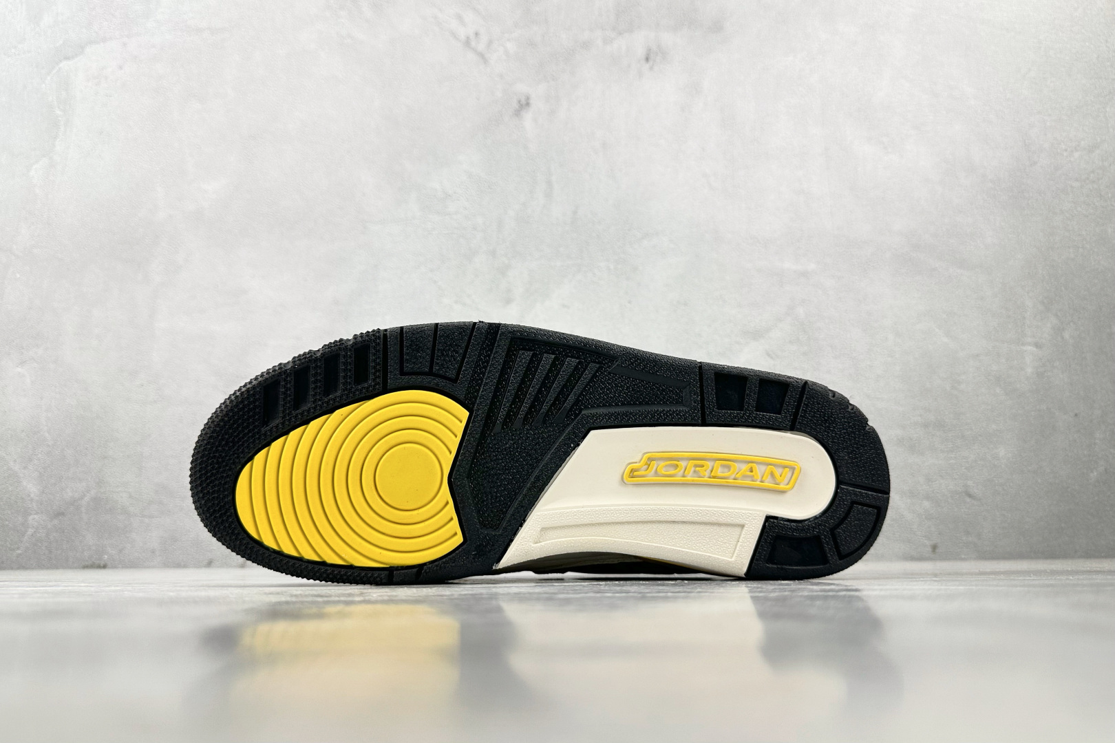 图片[4]-HJ  Jordan Legacy 312 Low Xiaomi 黑黄 货号：CD7069 999 尺码：36 36.5 37 38.5 39 40 40.5 41 42 42.5 43 44 44.5 45 46-选品中心