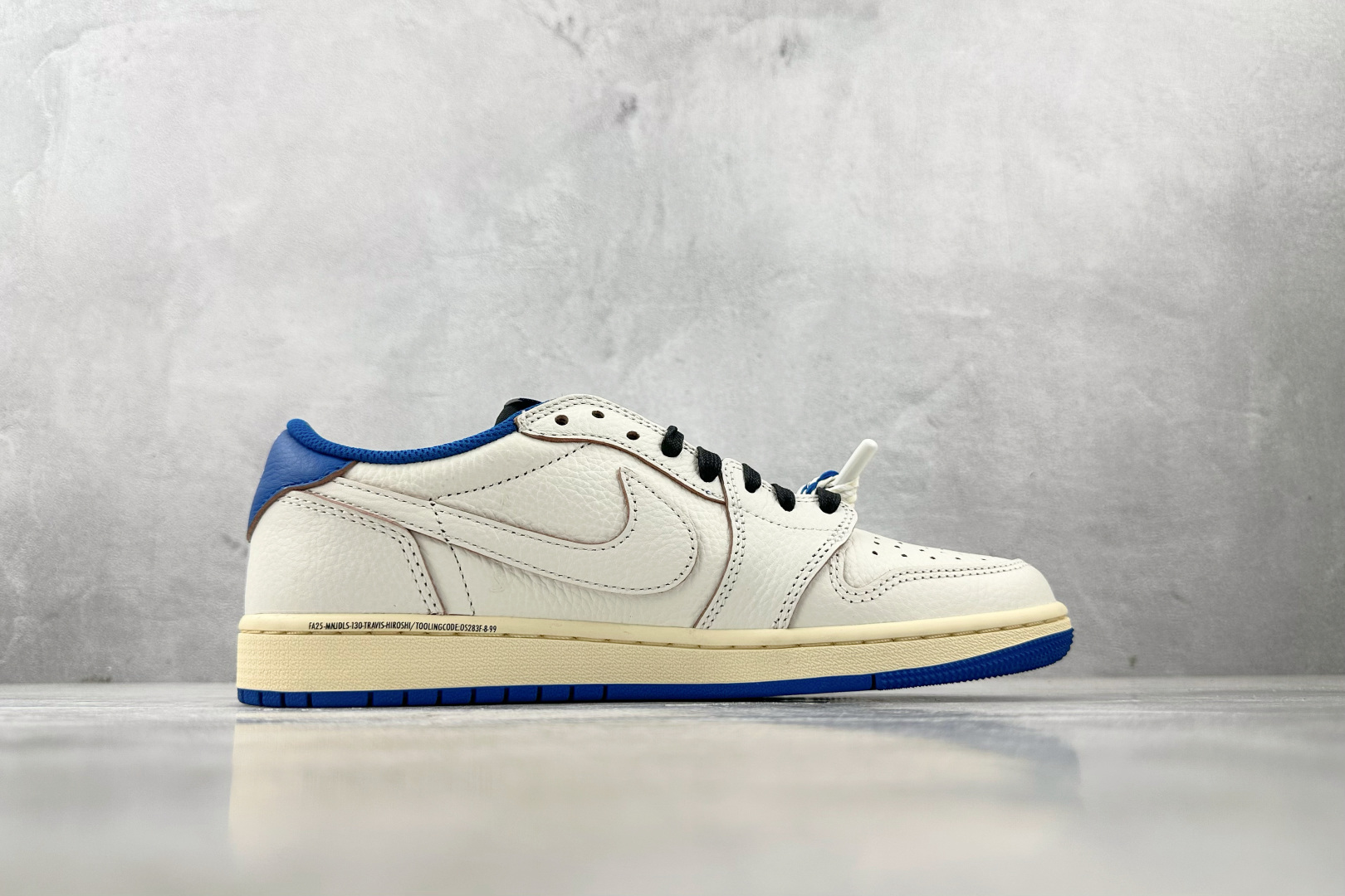 图片[2]-S2  纯原生产线 Travis Scott x Jordan Air Jordan 1 Low OG 蓝色 货号：DM7866-104 尺码：36 36.5 37 38.5 39 40 40.5 41 42 42.5 43 44 44.5 45 46 46.5 47.5 48 48.5-选品中心