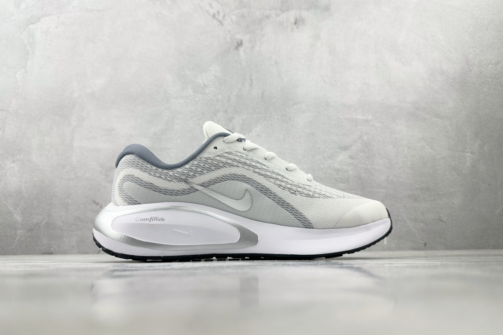 图片[2]-N版  东南亚订单 Nike Journey Run 灰 货号：FN0228-104 尺码：36 36.5 37 38.5 39 40 40.5 41 42 42.5 43 44 44.5 45-选品中心