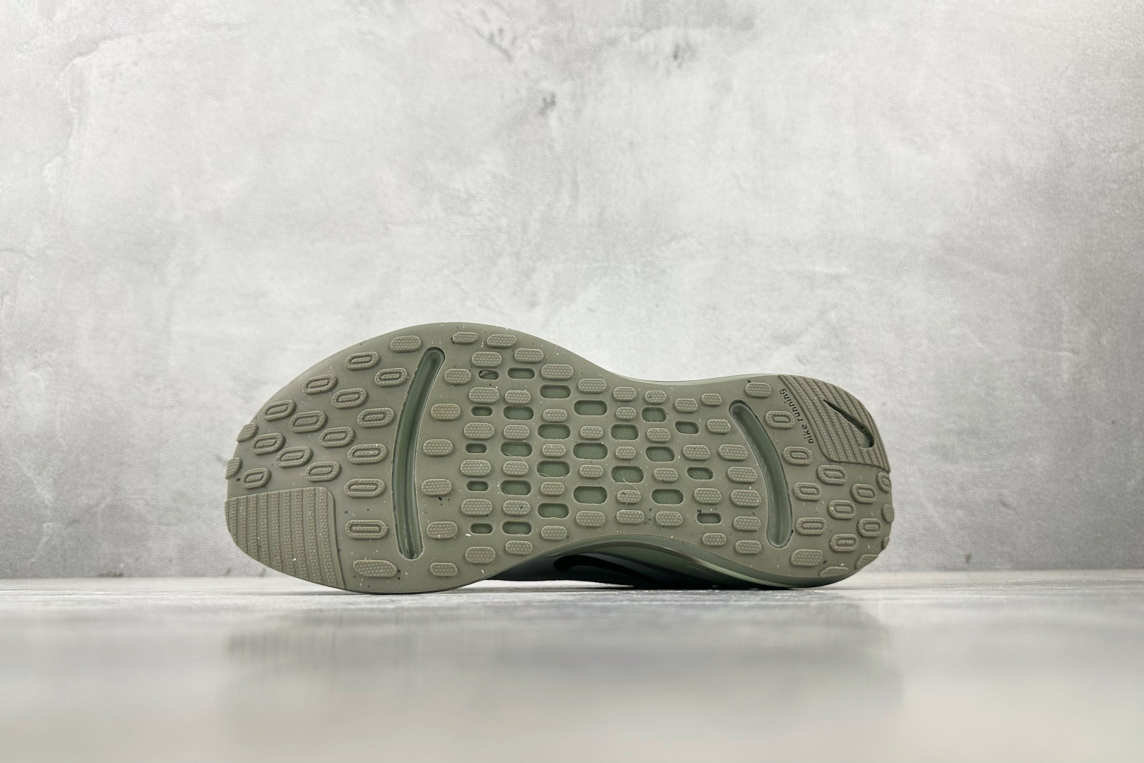 图片[4]-N版  东南亚订单 Nike Journey Run 白绿色 货号：FN0228-102 尺码：36 36.5 37 38.5 39 40 40.5 41 42 42.5 43 44 44.5 45-选品中心