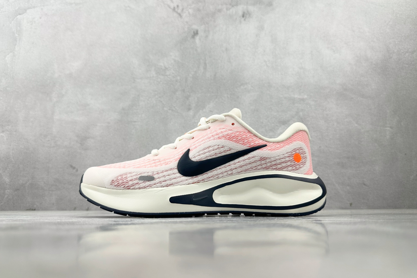 N版  东南亚订单 Nike Journey Run 白橙 货号：FN0228-100 尺码：36 36.5 37 38.5 39 40 40.5 41 42 42.5 43 44 44.5 45-选品中心