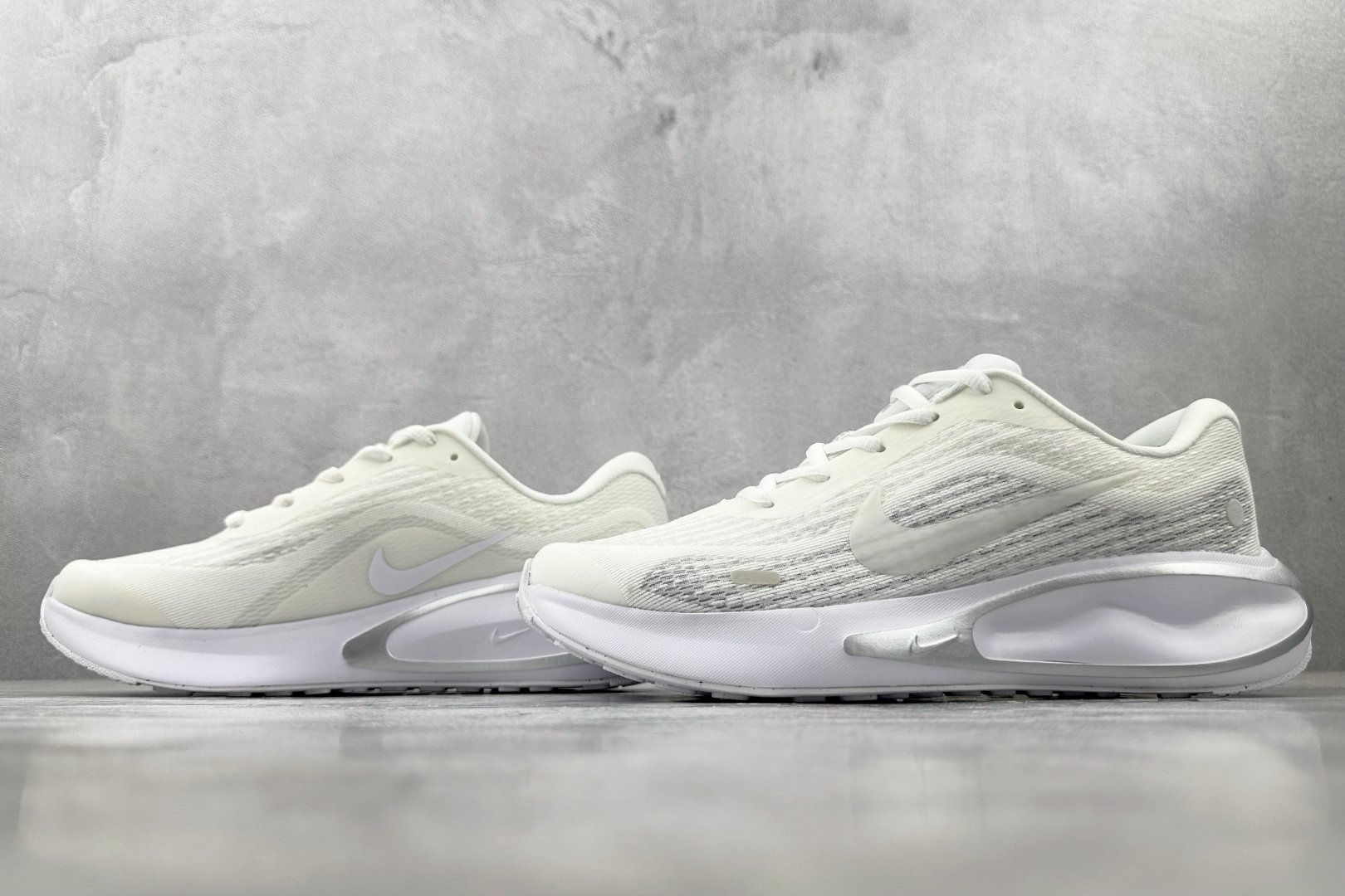 图片[5]-N版  东南亚订单 Nike Journey Run 白色 货号：FJ7765-102 尺码：36 36.5 37 38.5 39 40 40.5 41 42 42.5 43 44 44.5 45-选品中心