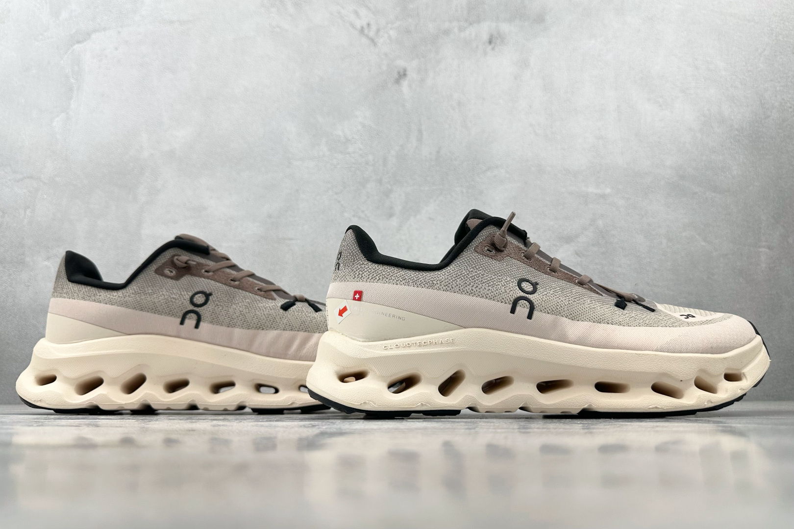 图片[6]-YH  On昂跑 Cloudtilt WMNS 灰白色 货号：3WE10053247 尺码：36 36.5 37 38.5 39 40 40.5 41 42 42.5 43 44 44.5 45-选品中心