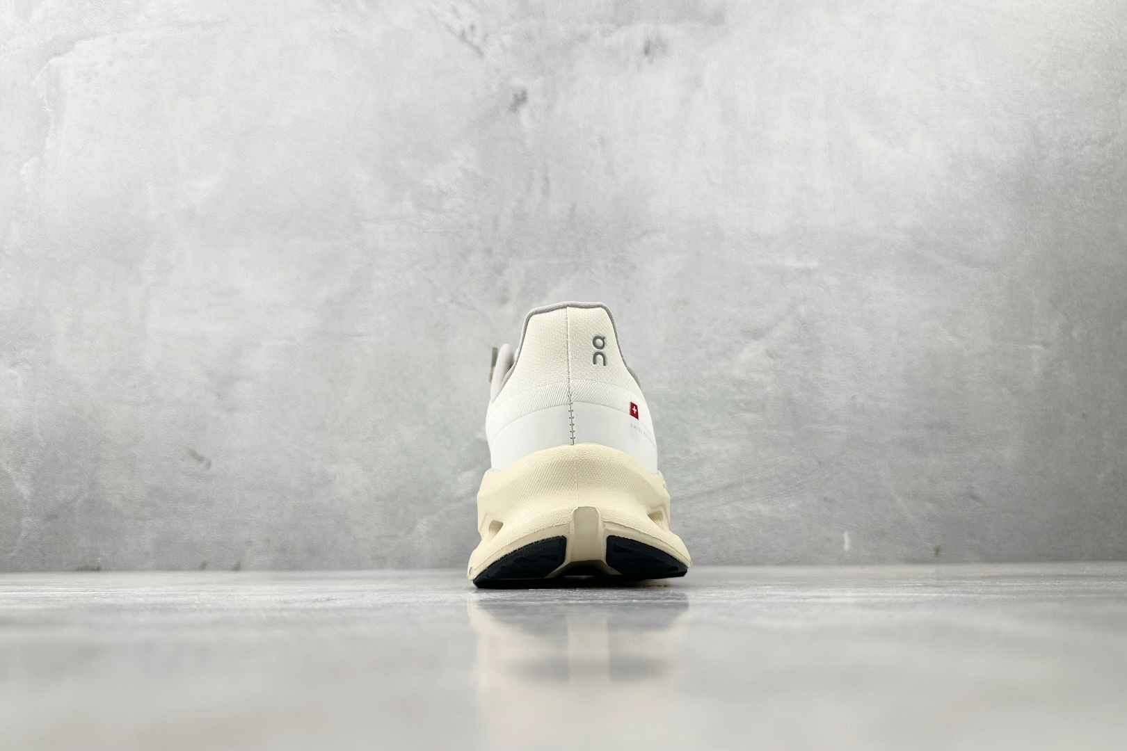 图片[9]-YH  On昂跑 Cloudtilt 米色 货号：3ME10102858 尺码：36 36.5 37 38.5 39 40 40.5 41 42 42.5 43 44 44.5 45-选品中心