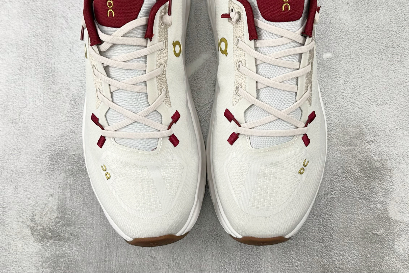 180 On昂跑 Cloudtilt 蛇年限定 象牙白 3WF10562143-Chinese UA Cheap High Quatity Brand Clothes Bags handbags Sneakers wholesale wholesaler seller from China Factory suppliers Fashion Clothing Shoes best Quality Beautiful Price 180 On昂跑 Cloudtilt 蛇年限定 象牙白 3WF10562143