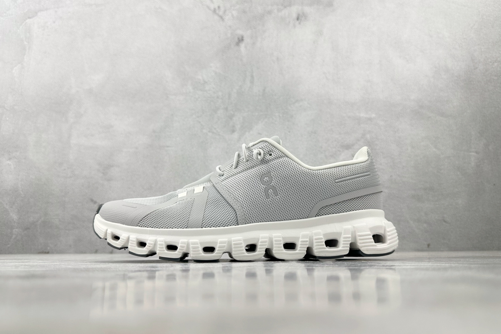 YH  On昂跑 Cloud 6 灰色 货号：3MF10070070 尺码：36 36.5 37 38.5 39 40 40.5 41 42 42.5 43 44 44.5 45-选品中心