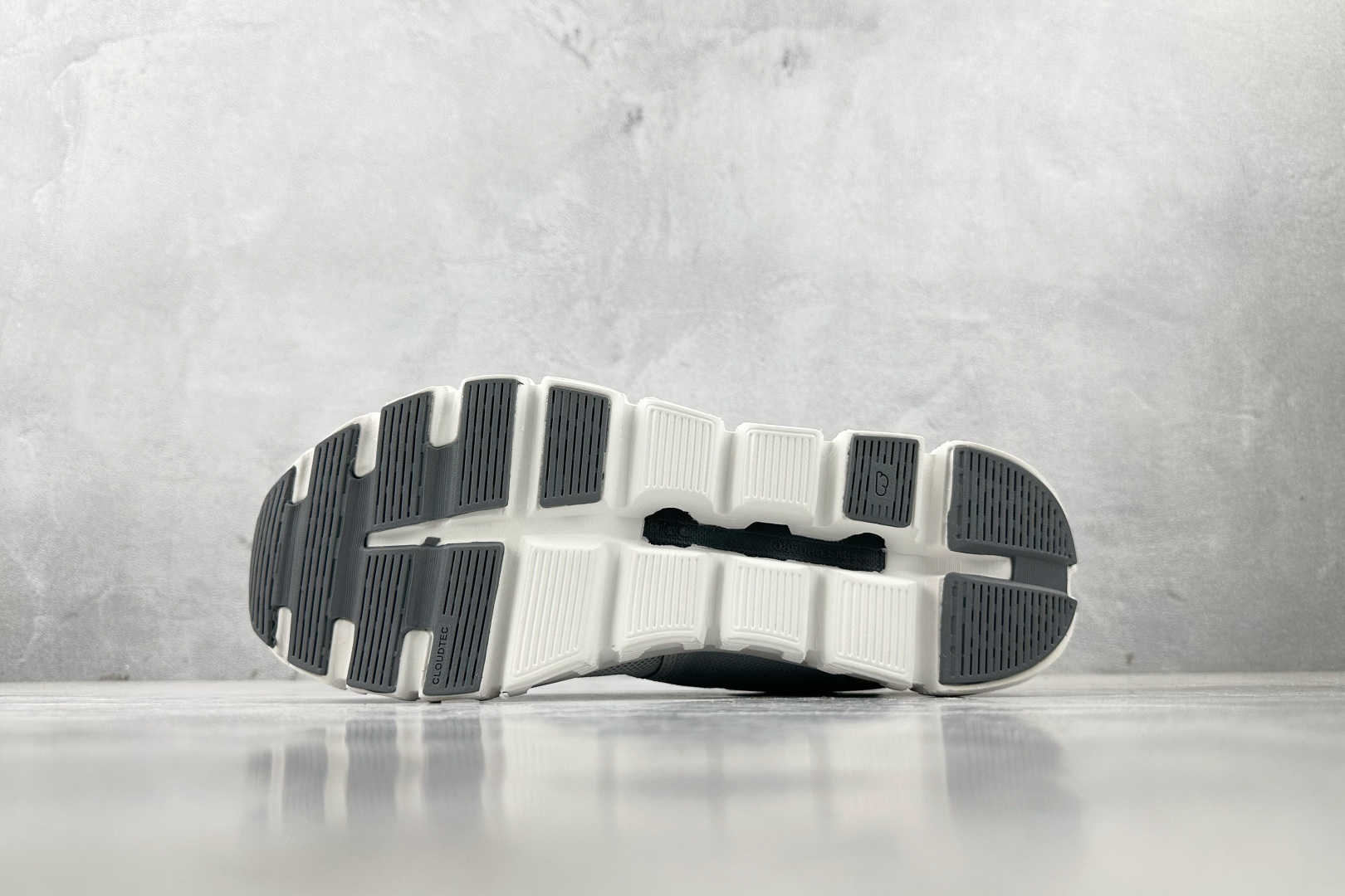 图片[4]-YH  On昂跑 Cloud 6 灰色 货号：3MF10070070 尺码：36 36.5 37 38.5 39 40 40.5 41 42 42.5 43 44 44.5 45-选品中心