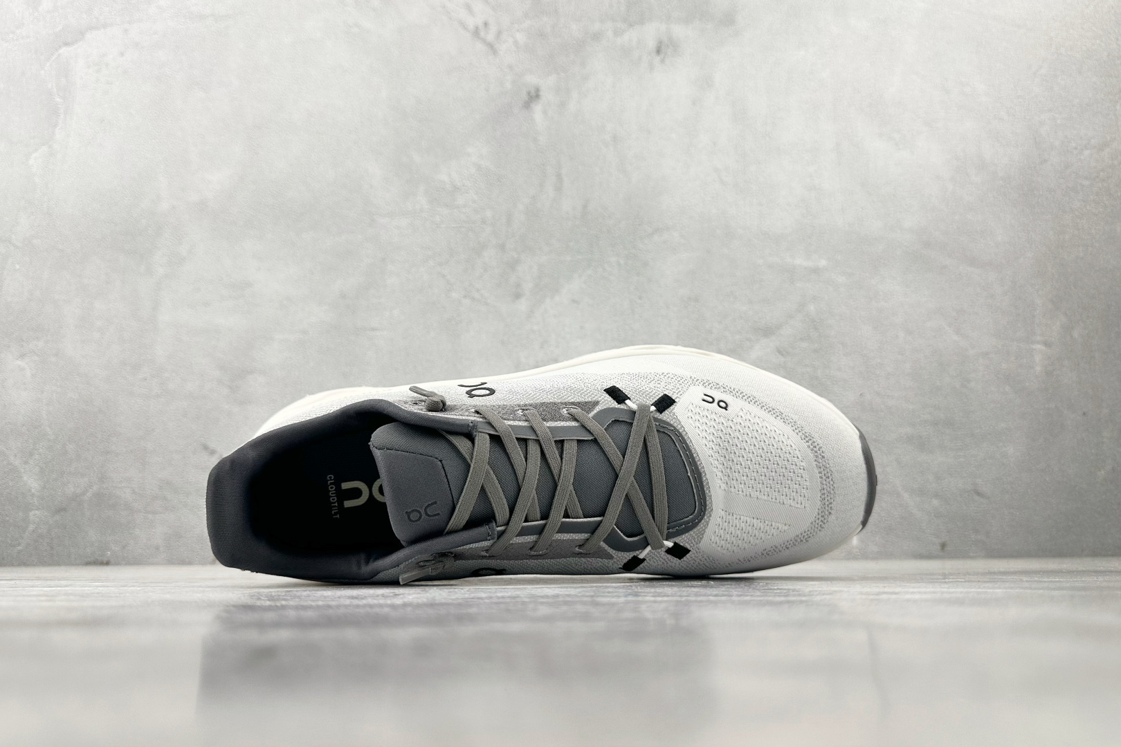 图片[3]-YH  On昂跑 Cloudtilt 灰白 货号：3ME10103247 尺码：36 36.5 37 38.5 39 40 40.5 41 42 42.5 43 44 44.5 45-选品中心