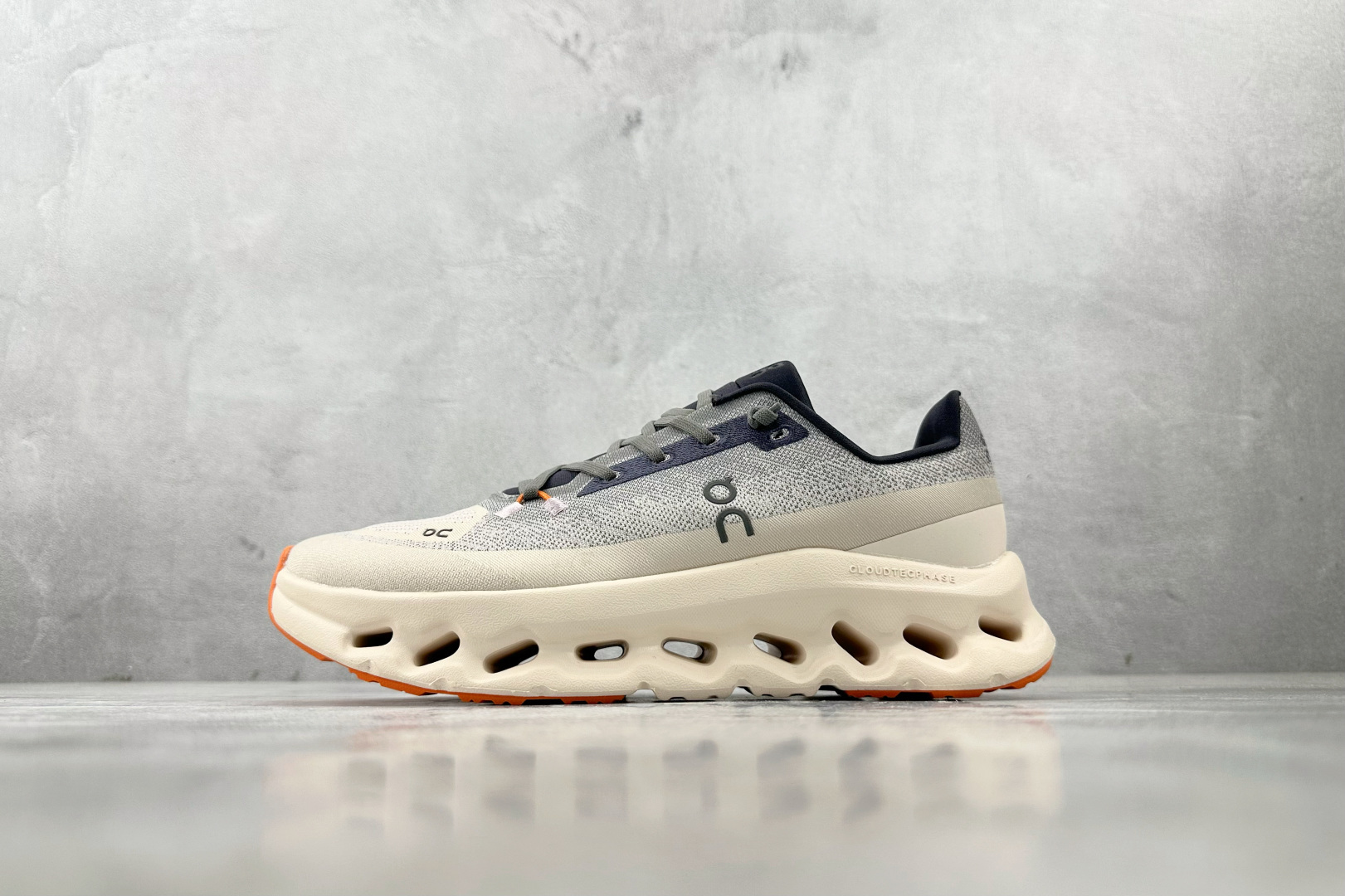 YH  On昂跑 Cloudtilt 杏色 货号：3WE10050725 尺码：36 36.5 37 38.5 39 40 40.5 41 42 42.5 43 44 44.5 45-选品中心