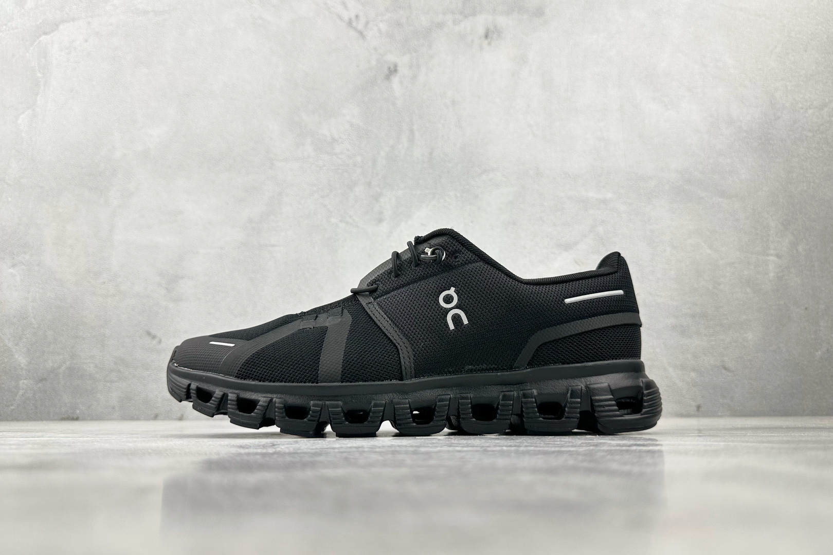 YH  On昂跑 Cloud 6 黑色 货号：3WF10061043 尺码：36 36.5 37 38.5 39 40 40.5 41 42 42.5 43 44 44.5 45-选品中心