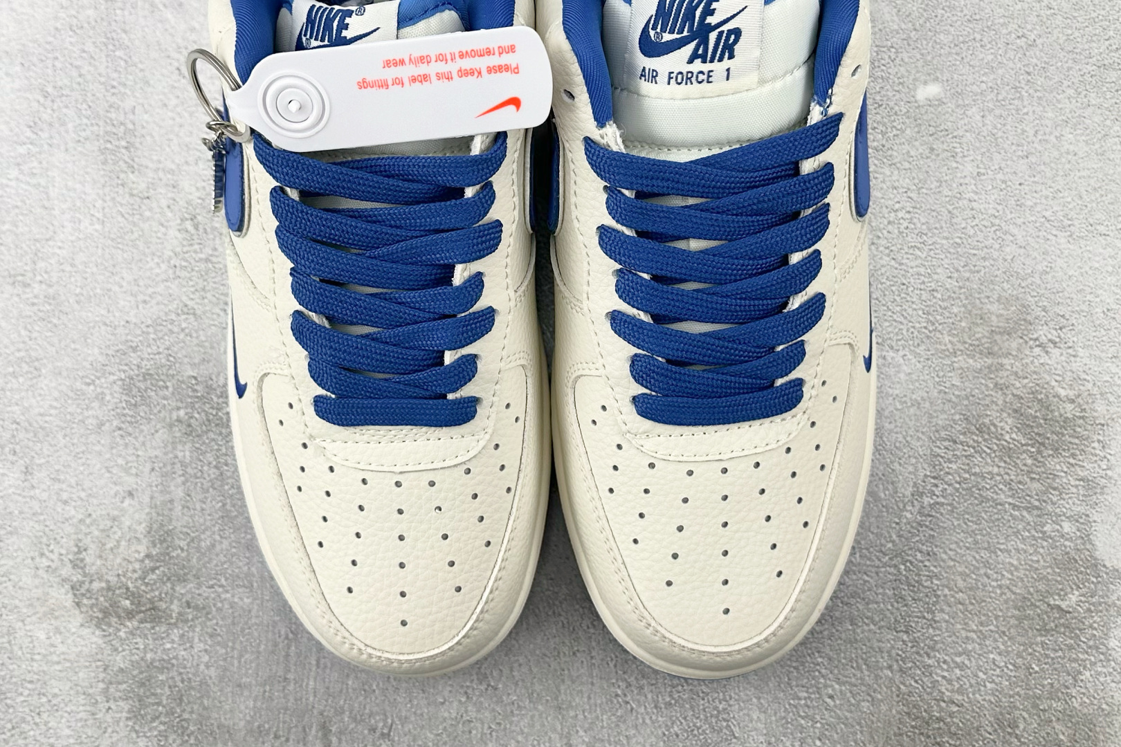 260 Nike Air Force 1'07 鬼脸 联名 白蓝 DF0188-071