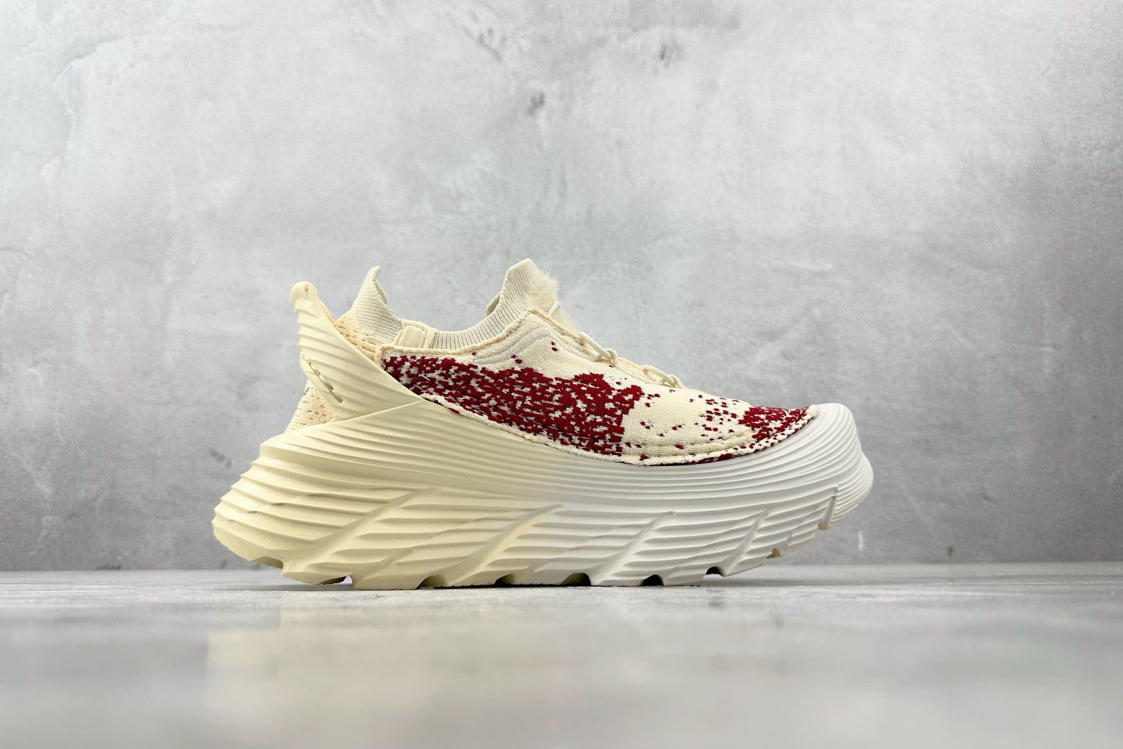 图片[2]-HK  平台专供 paria FARZANEH × HOKA ONE ONE Restore TC Chukka 奶白色 货号：1169090-CRM 尺码：36 36.5 37.5 38 38.5 39 40 40.5 41 42 42.5 43 44 44.5 45-选品中心