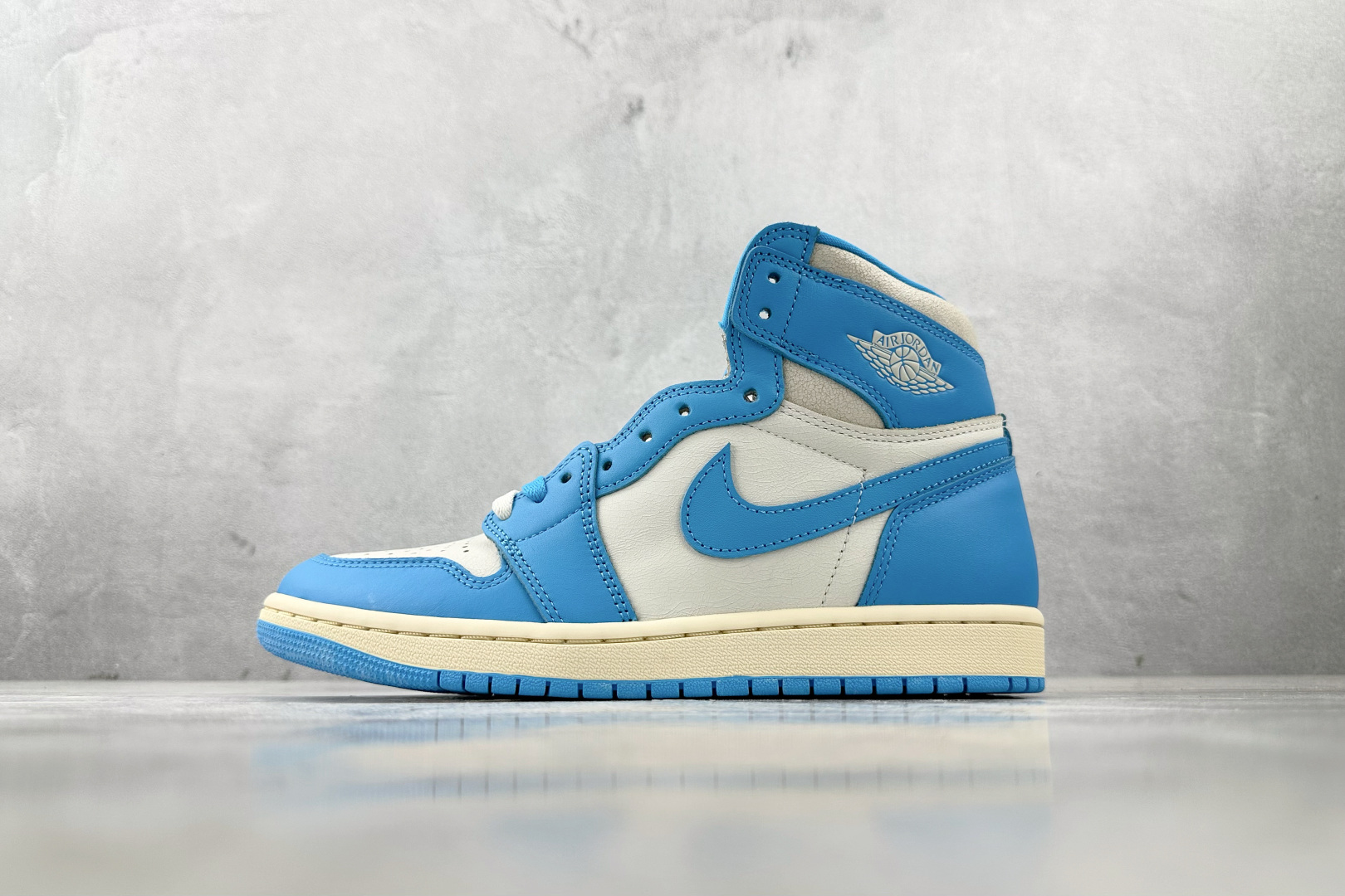 530 Jordan Air Jordan 1 High OG”UNC Reimagined”白蓝 DZ5485-402