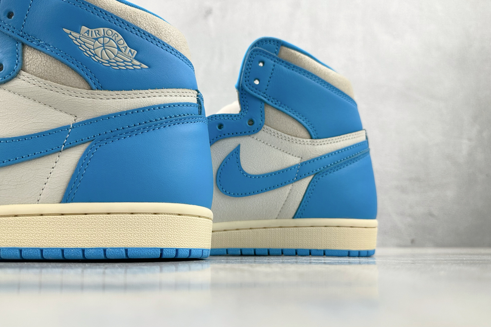 530 Jordan Air Jordan 1 High OG”UNC Reimagined”白蓝 DZ5485-402