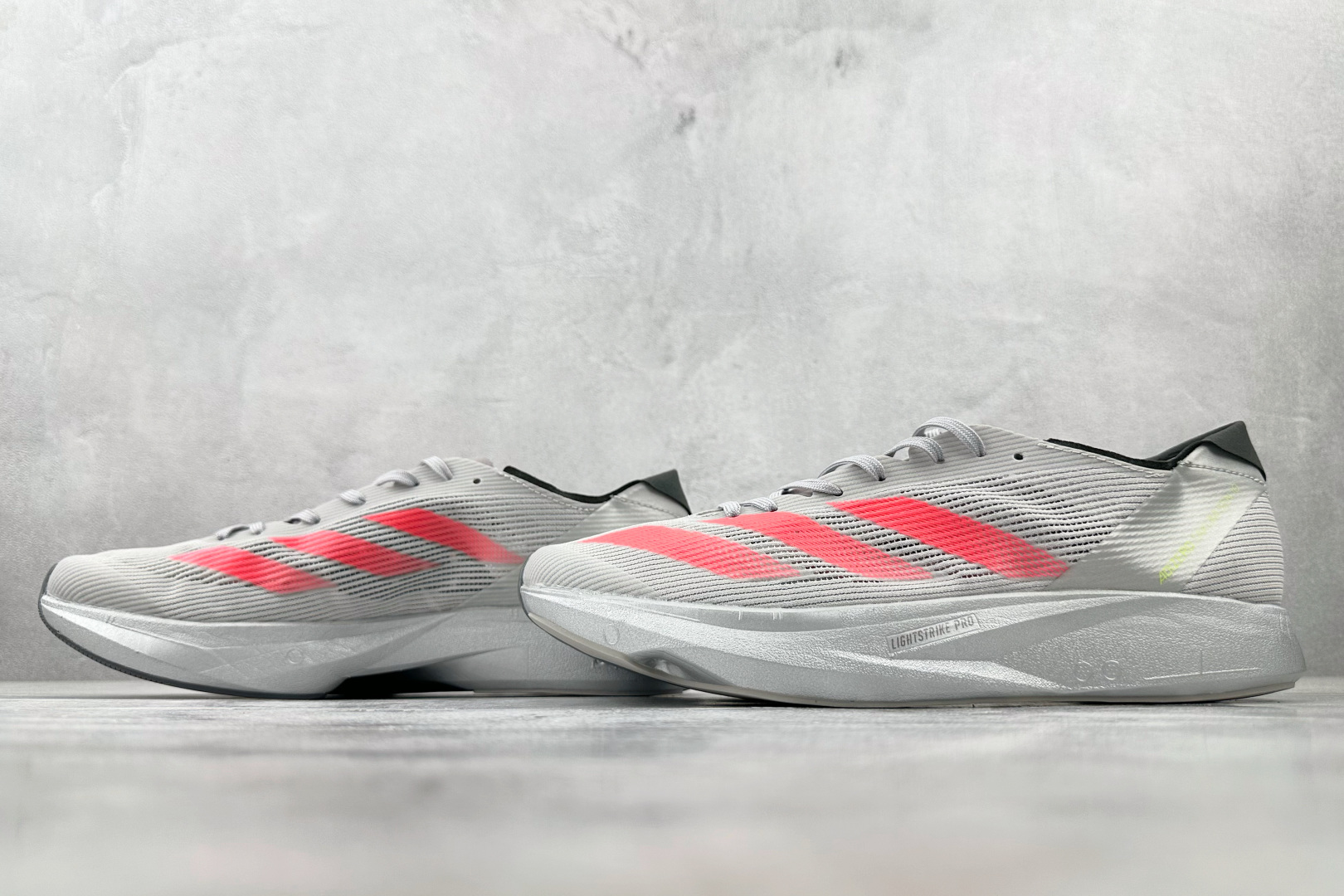 190 东南亚订单 adidAdizero Takumi Sen 10 灰红 IG1979