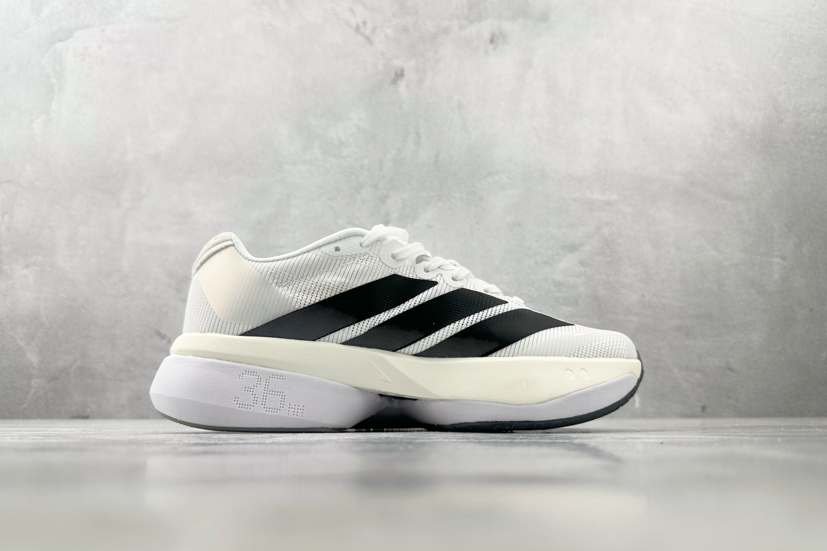 180 平台订单 adidAdizero Boston 13 白黑 JS4939