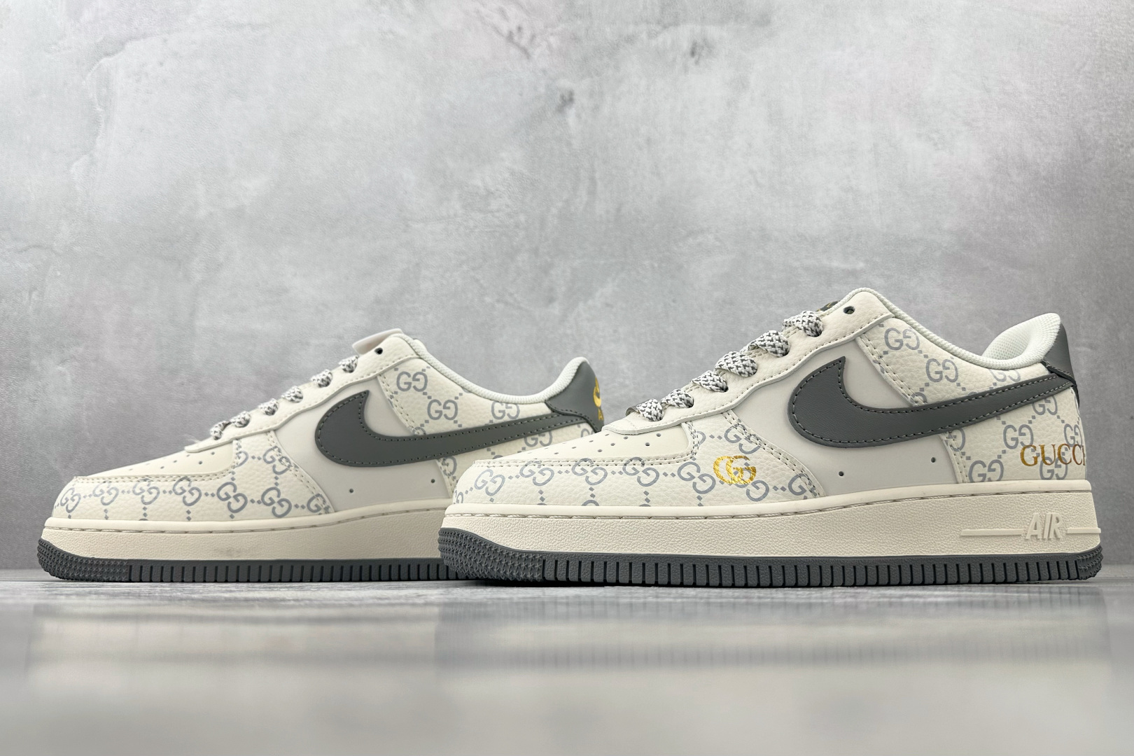 260 Nike Air Force 1'07 GUCCI 联名 白灰 ZH2598-322