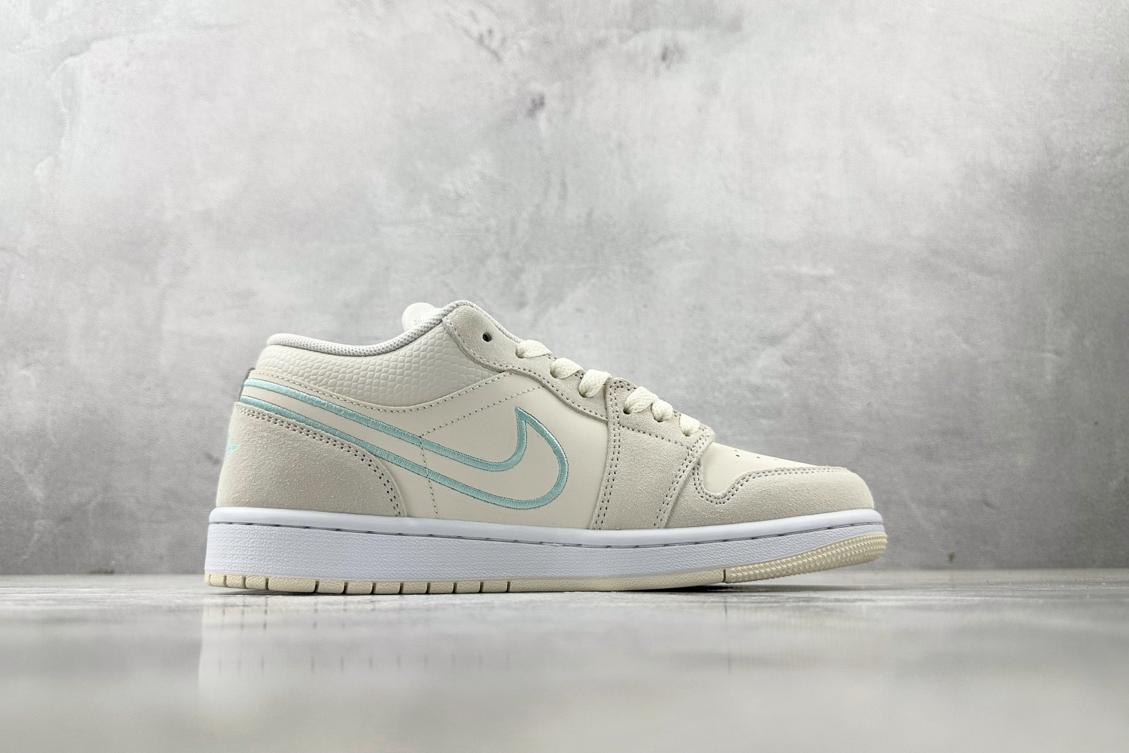 200 综合版 Jordan Air Jordan 1 米色 HJ5969-100