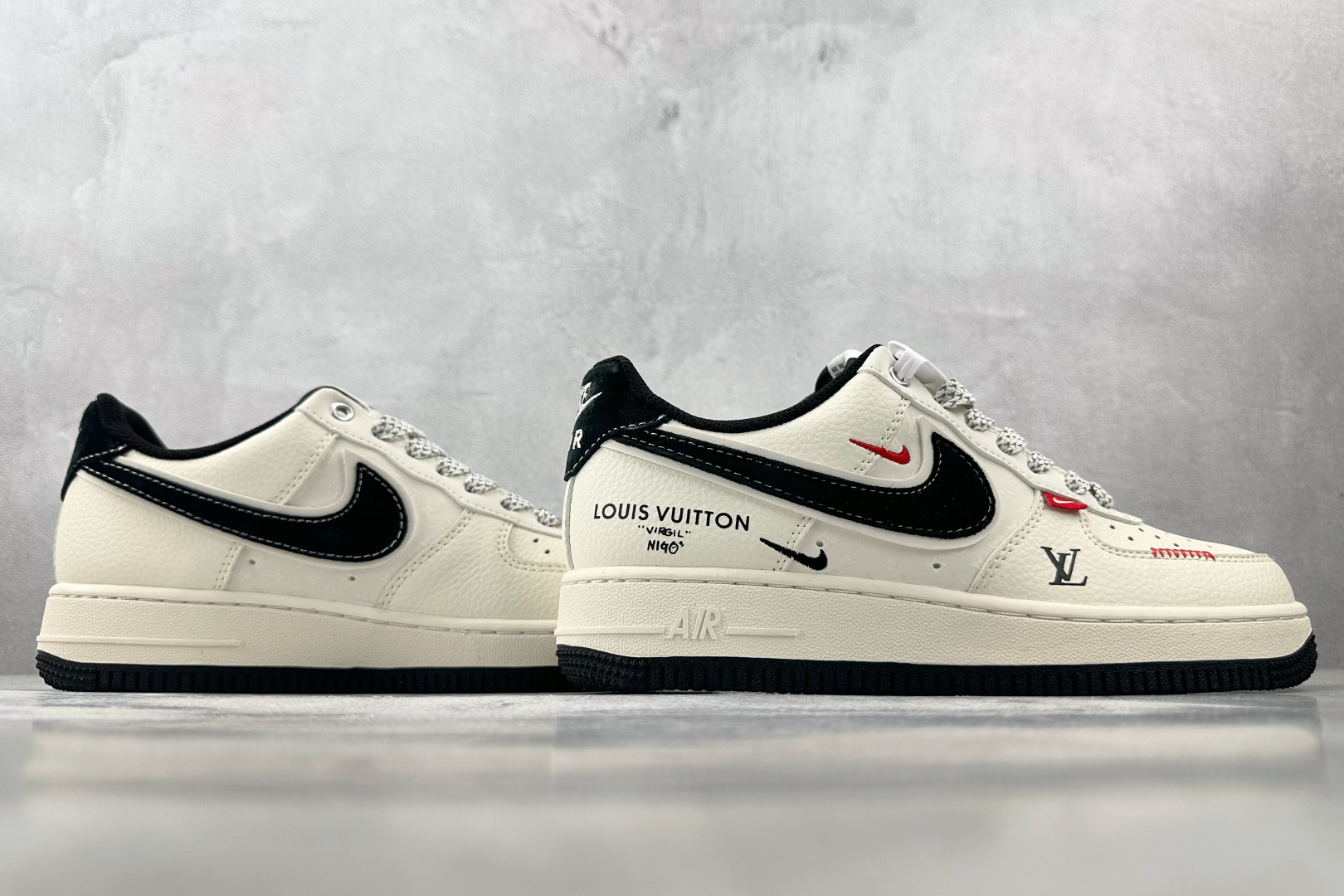 260 Nike Air Force 1'07 LV 联名 米白黑 YX5066-348