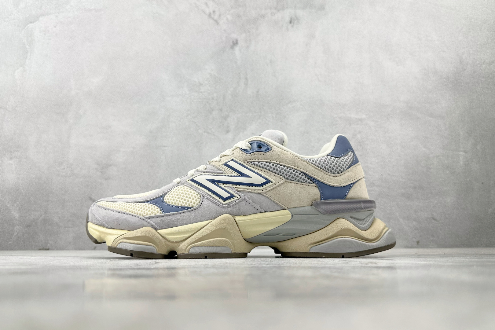 240 大厂出品 New Balance NB 9060 灰蓝色 U9060EEL