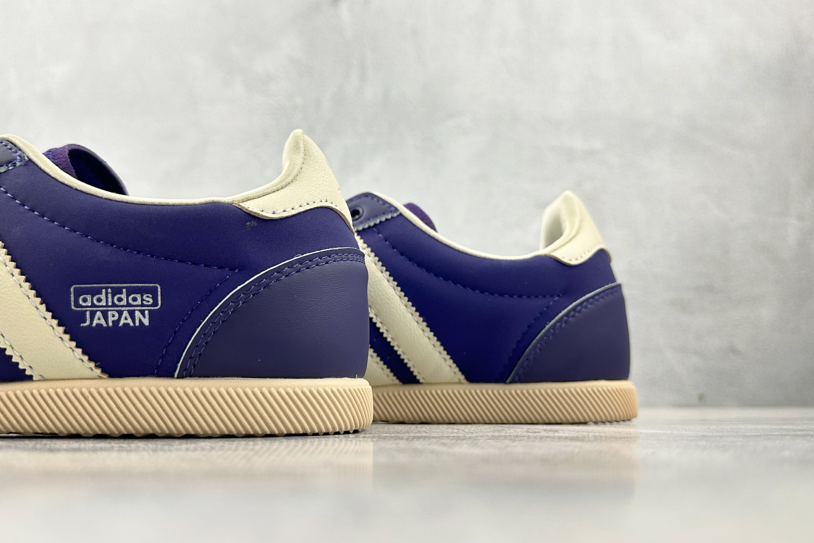 160 出口订单 adidoriginals JAPAN 紫色 JS0252