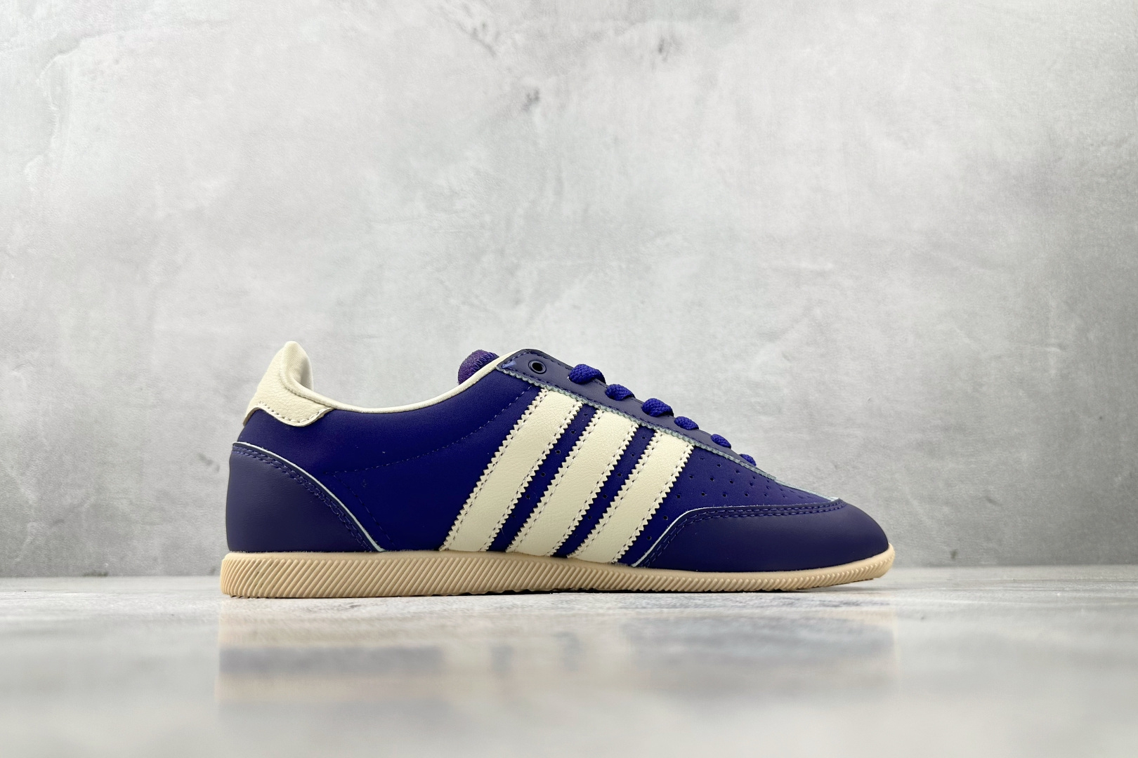 160 出口订单 adidoriginals JAPAN 紫色 JS0252